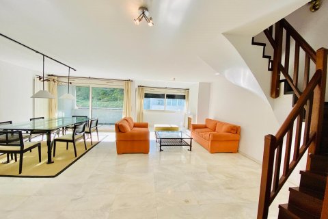 Penthouse à Principado De Andorra (Ninguna Poblacion Tiene C.P.), Lleida, Espagne 4 chambres, 192 m2 No. 178409