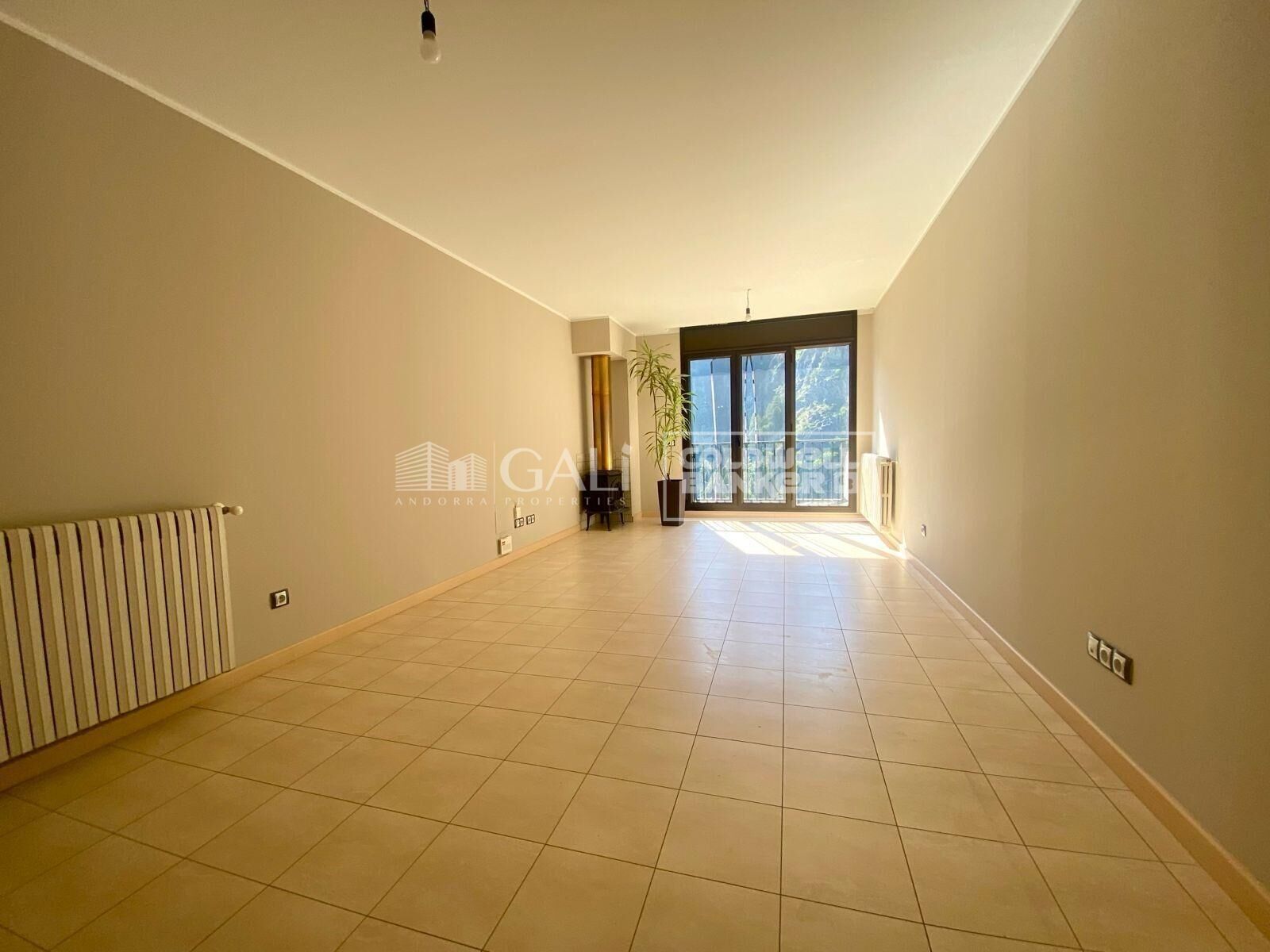 Apartment à Principado De Andorra (Ninguna Poblacion Tiene C.P.), Lleida, Espagne 2 chambres, 73 m2 No. 178408