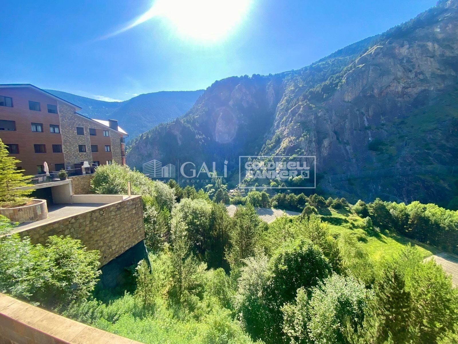 Apartment à Principado De Andorra (Ninguna Poblacion Tiene C.P.), Lleida, Espagne 2 chambres, 73 m2 No. 178408