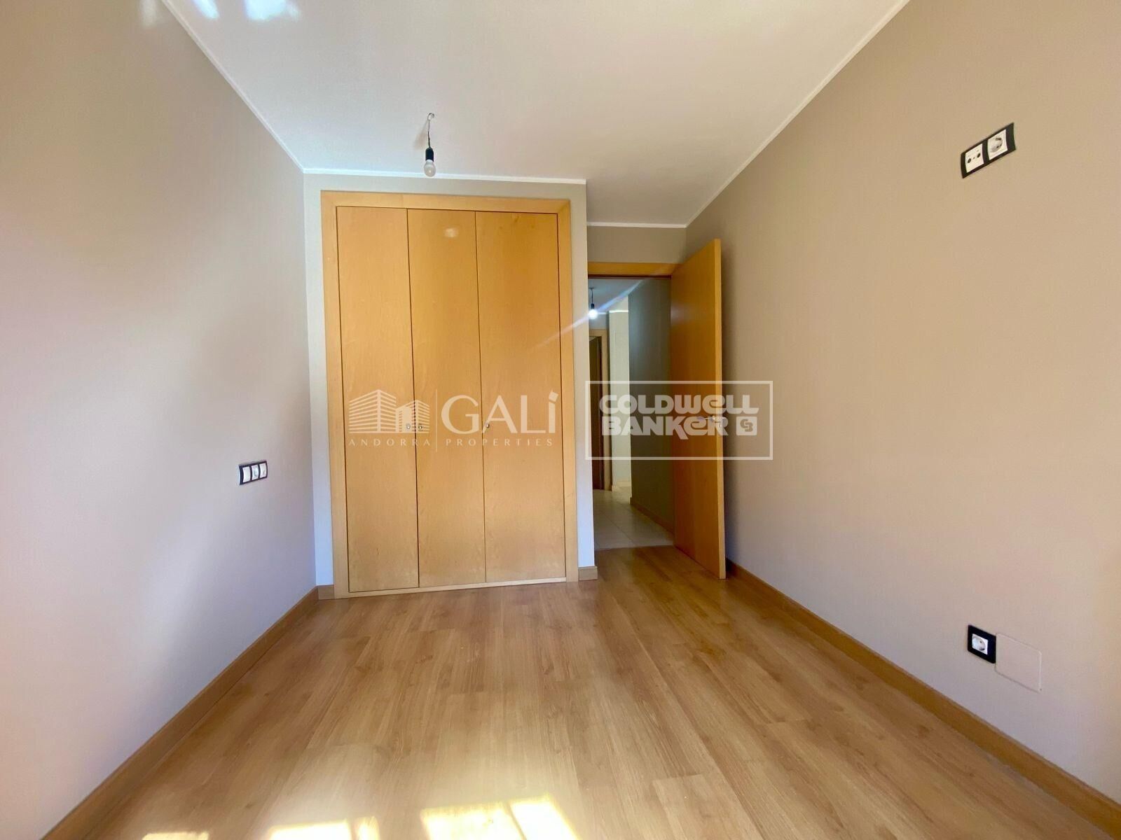 Apartment à Principado De Andorra (Ninguna Poblacion Tiene C.P.), Lleida, Espagne 2 chambres, 73 m2 No. 178408