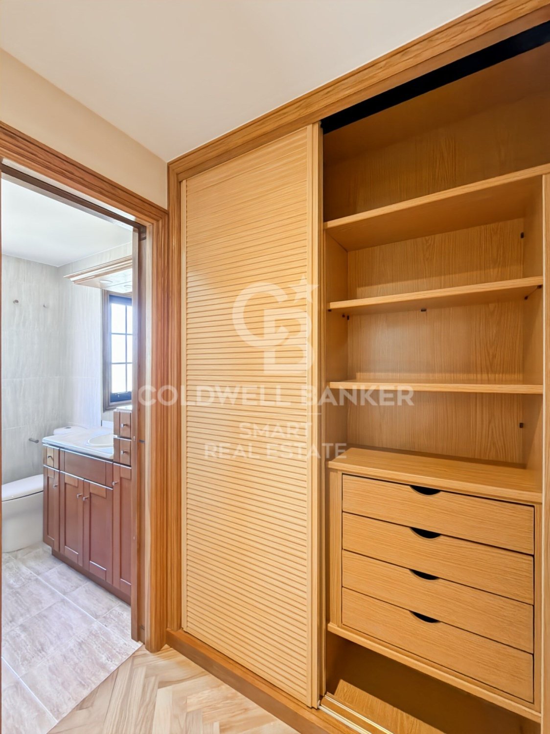 House in Oleiros, A Coruna, Spanien 3 Schlafzimmer, 281 m2 Nr. 178407