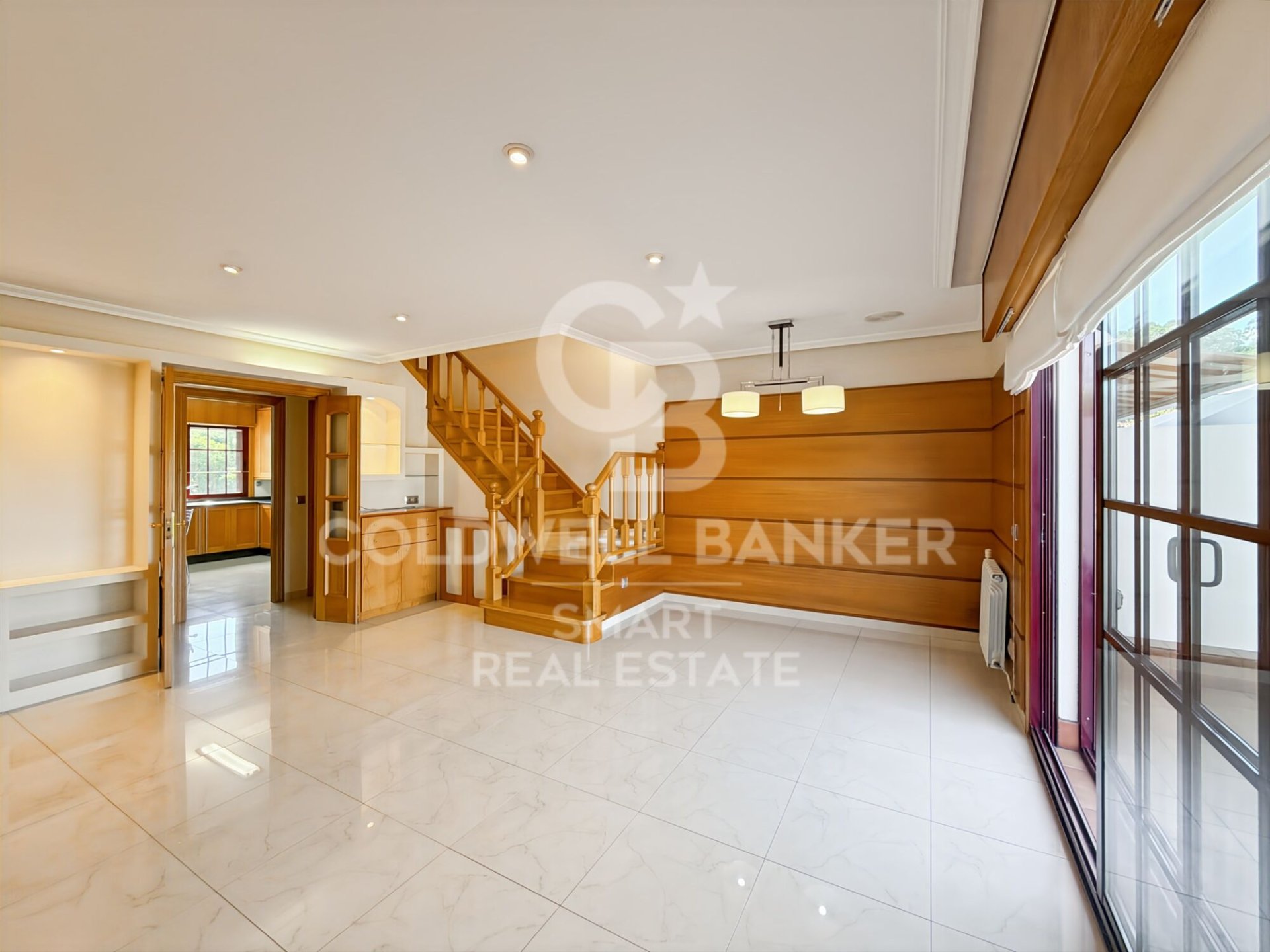 House in Oleiros, A Coruna, Spanien 3 Schlafzimmer, 281 m2 Nr. 178407