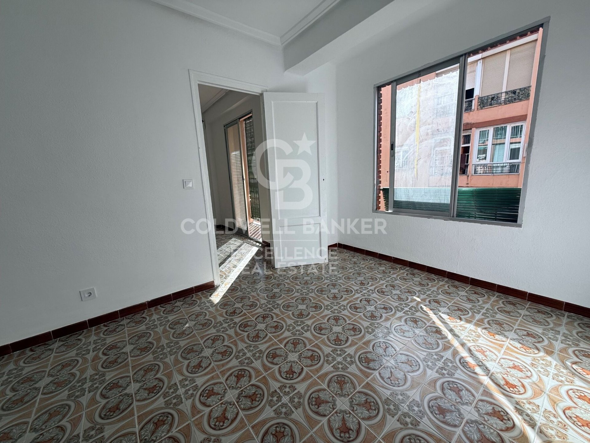 Appartamento a Valencia, Spagna 3 camere da letto, 63 mq. N° 178406