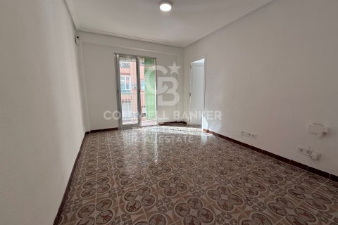 Apartment à Valencia, Espagne 3 chambres, 63 m2 No. 178406