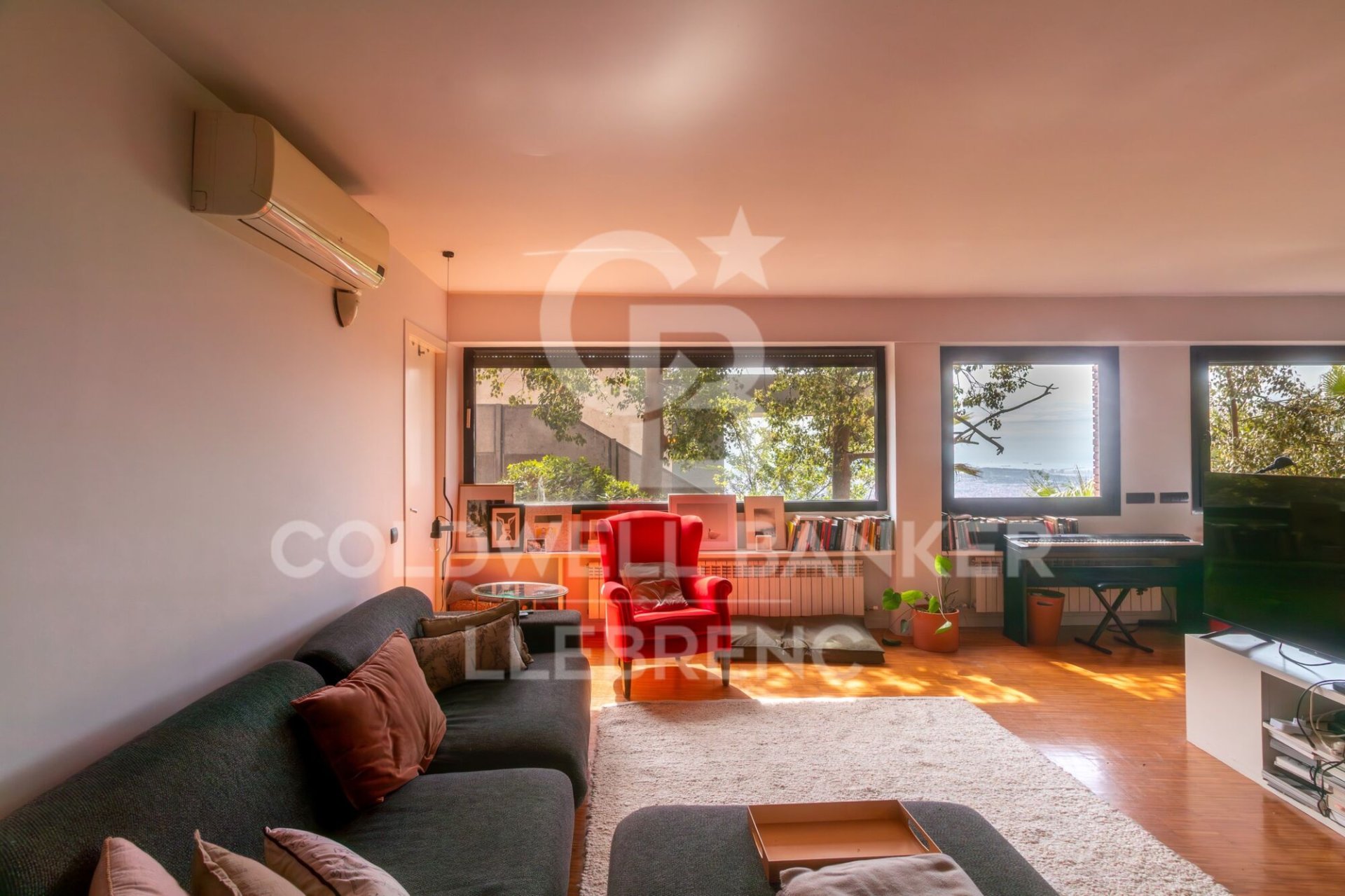 Wohnung in Barcelona, Spanien 2 Schlafzimmer, 110 m2 Nr. 178404