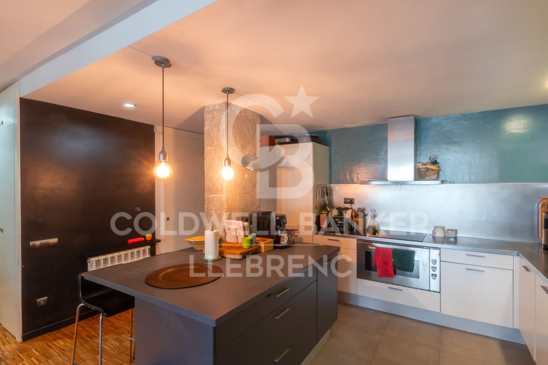 Wohnung in Barcelona, Spanien 2 Schlafzimmer, 110 m2 Nr. 178404