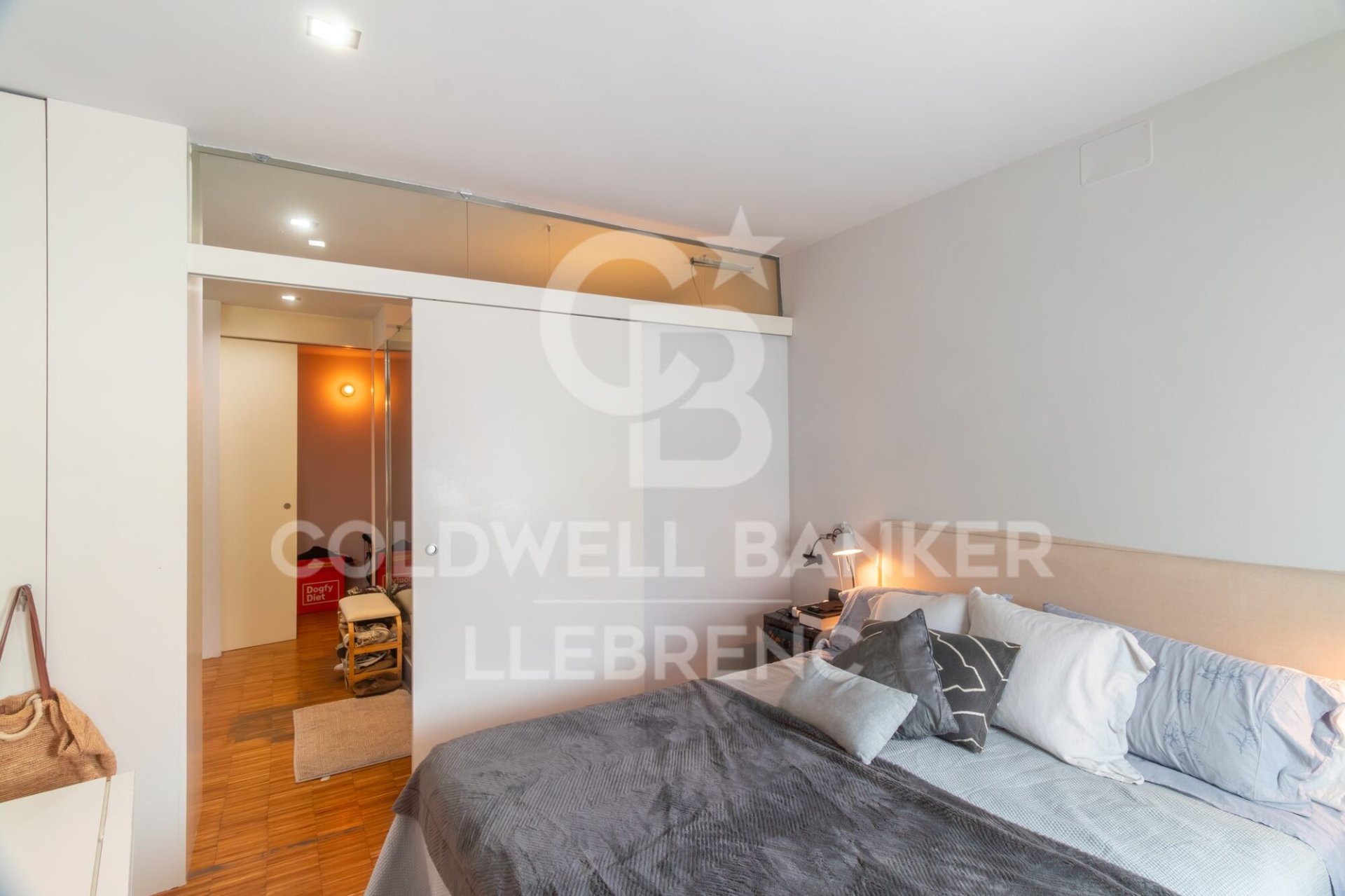 Wohnung in Barcelona, Spanien 2 Schlafzimmer, 110 m2 Nr. 178404