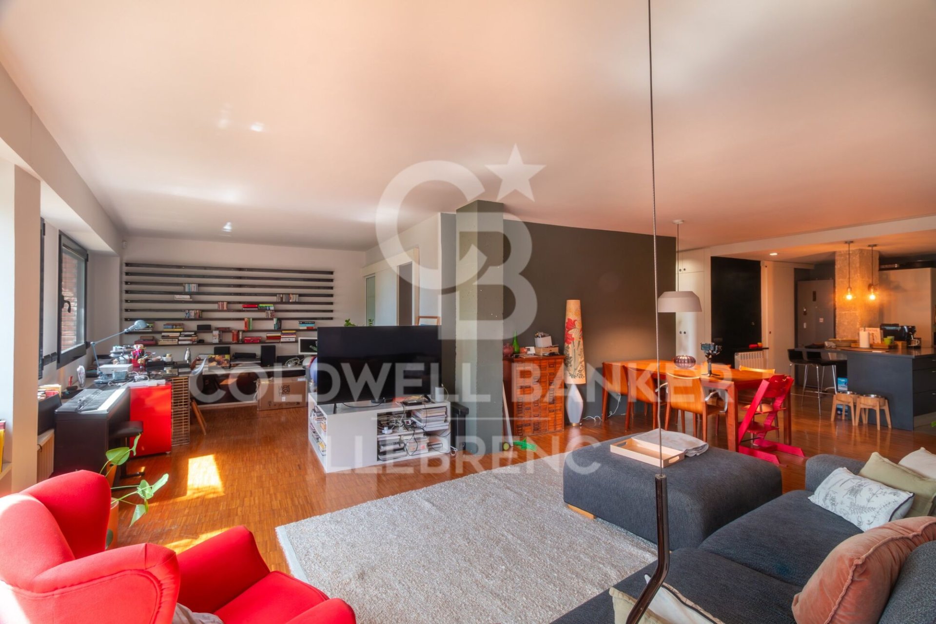 Wohnung in Barcelona, Spanien 2 Schlafzimmer, 110 m2 Nr. 178404