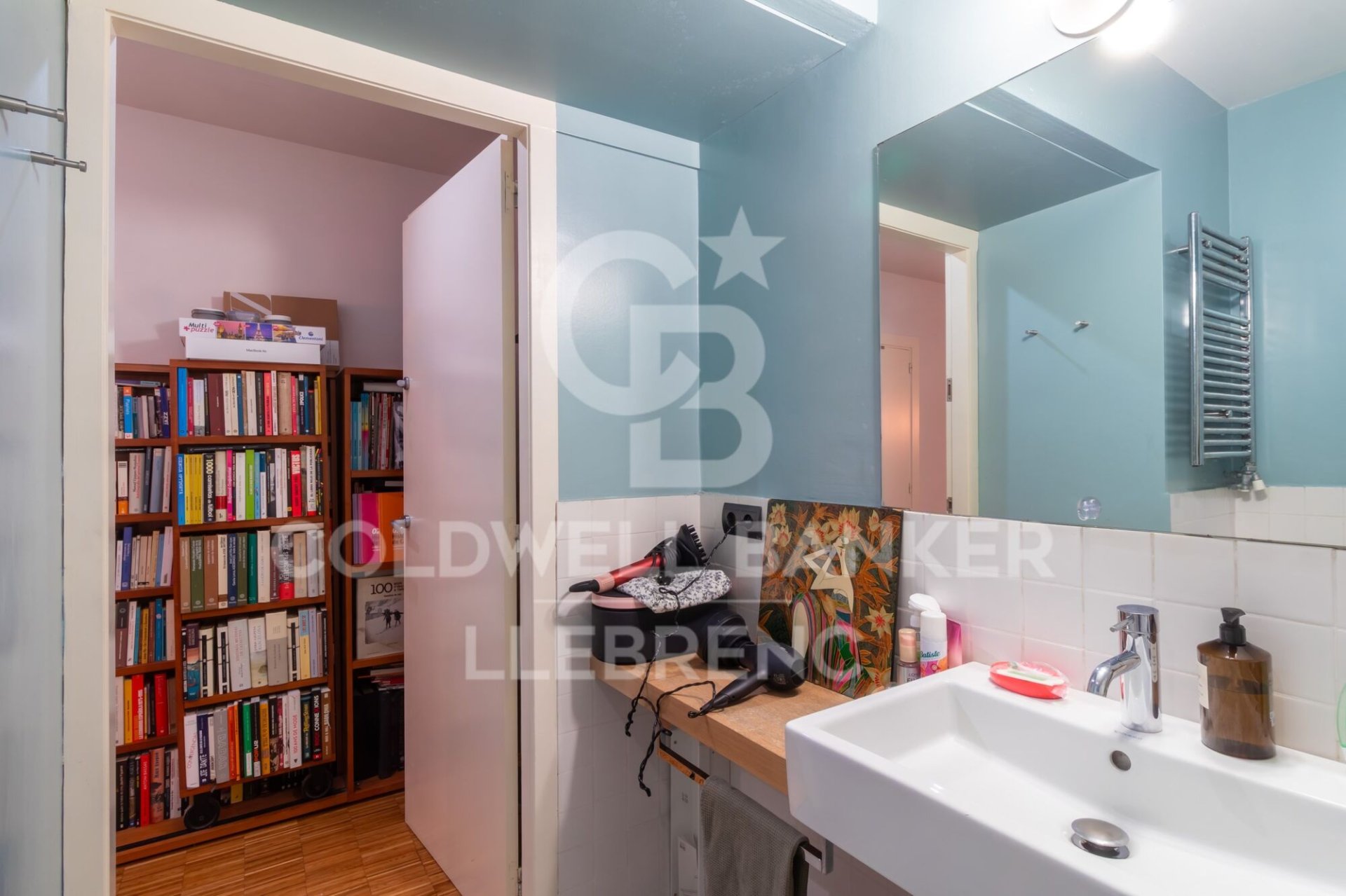 Wohnung in Barcelona, Spanien 2 Schlafzimmer, 110 m2 Nr. 178404