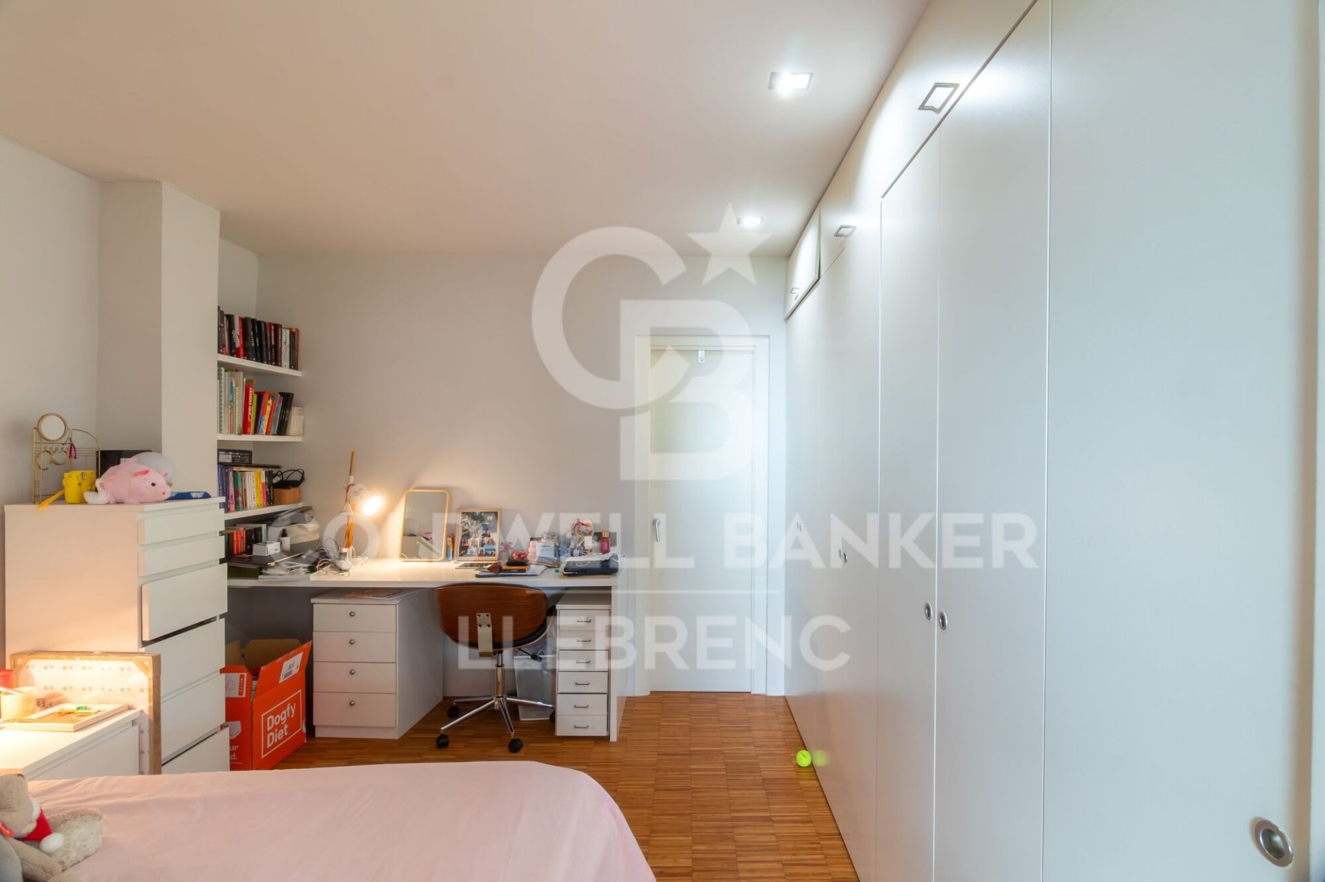 Wohnung in Barcelona, Spanien 2 Schlafzimmer, 110 m2 Nr. 178404
