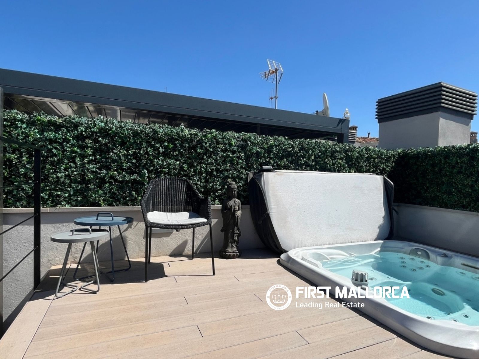 Penthouse in Palma de Majorca, Mallorca, Spain 2 bedrooms, 166 sq.m. No. 196750