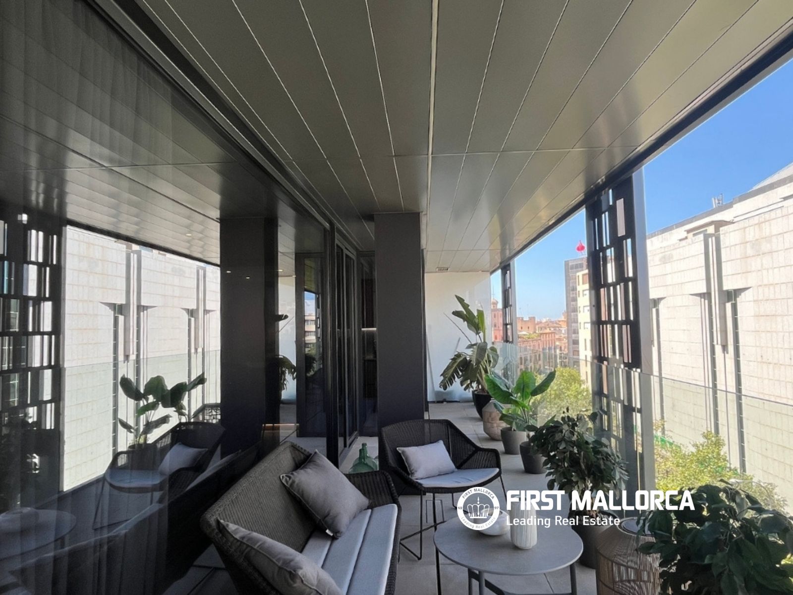 Penthouse in Palma de Majorca, Mallorca, Spain 2 bedrooms, 166 sq.m. No. 196750