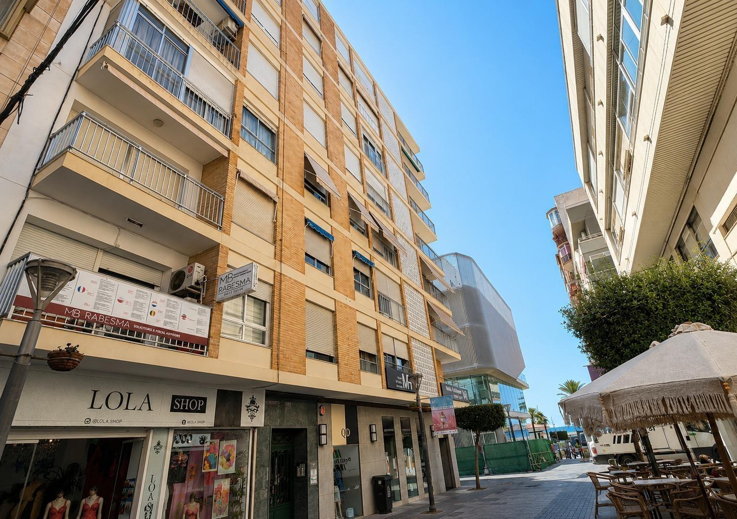 Wohnung in Torrevieja, Alicante, Spanien 3 Schlafzimmer, 100 m2 Nr. 191780