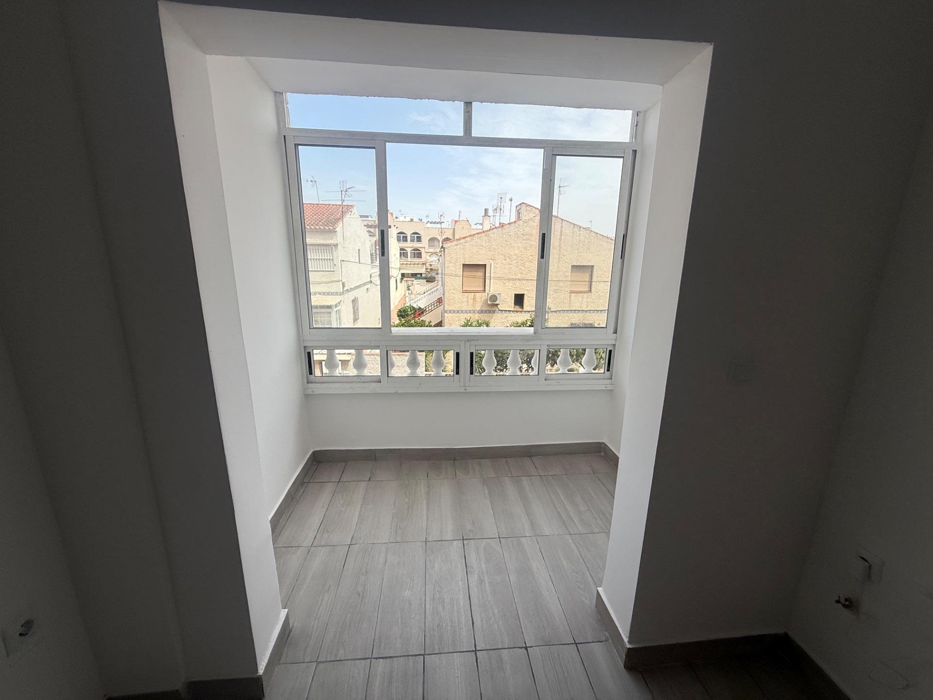 Apartament w Torrevieja, Alicante, Hiszpania 2 sypialnie, 68 mkw. nr 191783