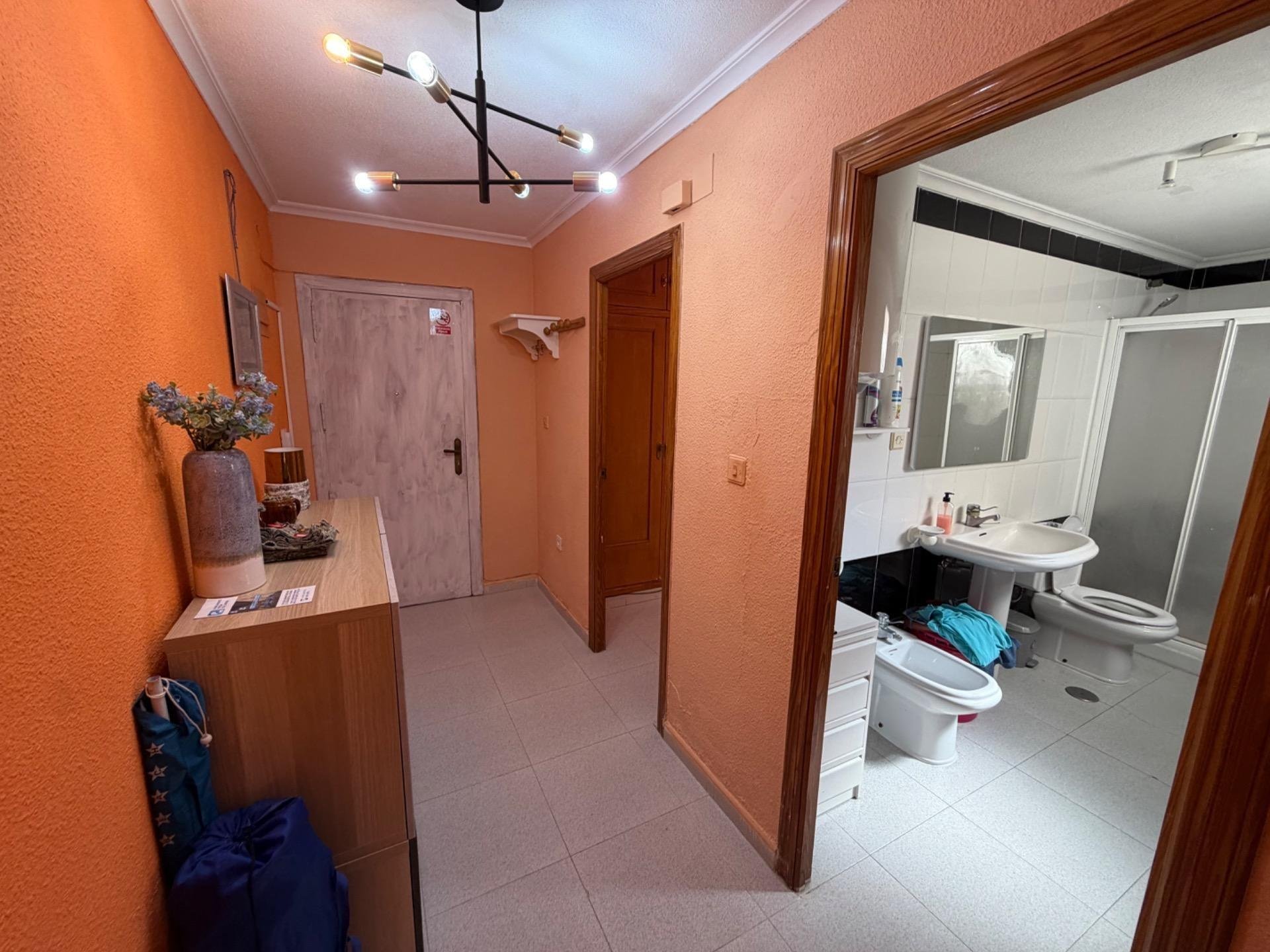 Apartament w Torrevieja, Alicante, Hiszpania 2 sypialnie, 190 mkw. nr 191782