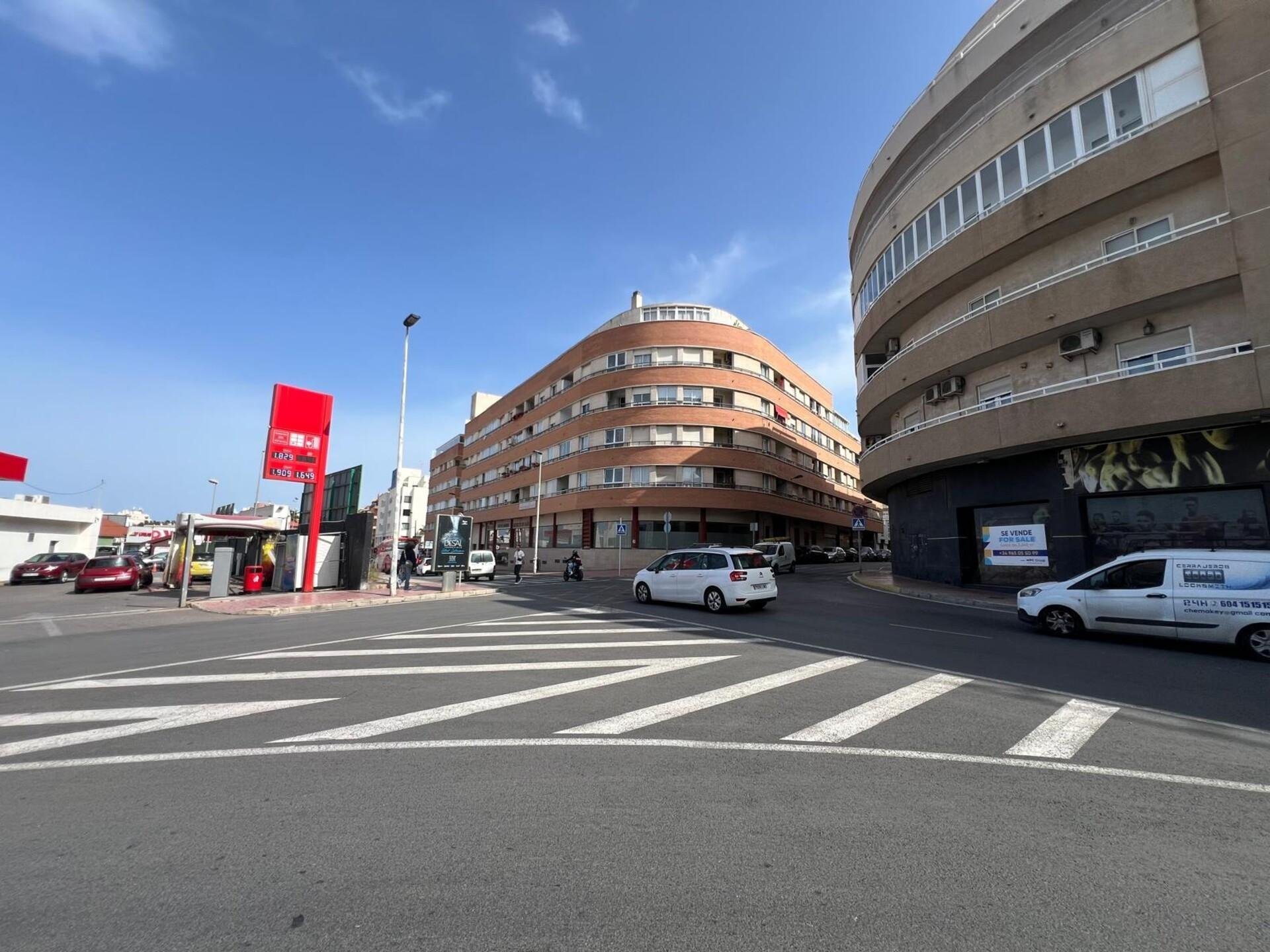 Apartament w Torrevieja, Alicante, Hiszpania 2 sypialnie, 80 mkw. nr 191781