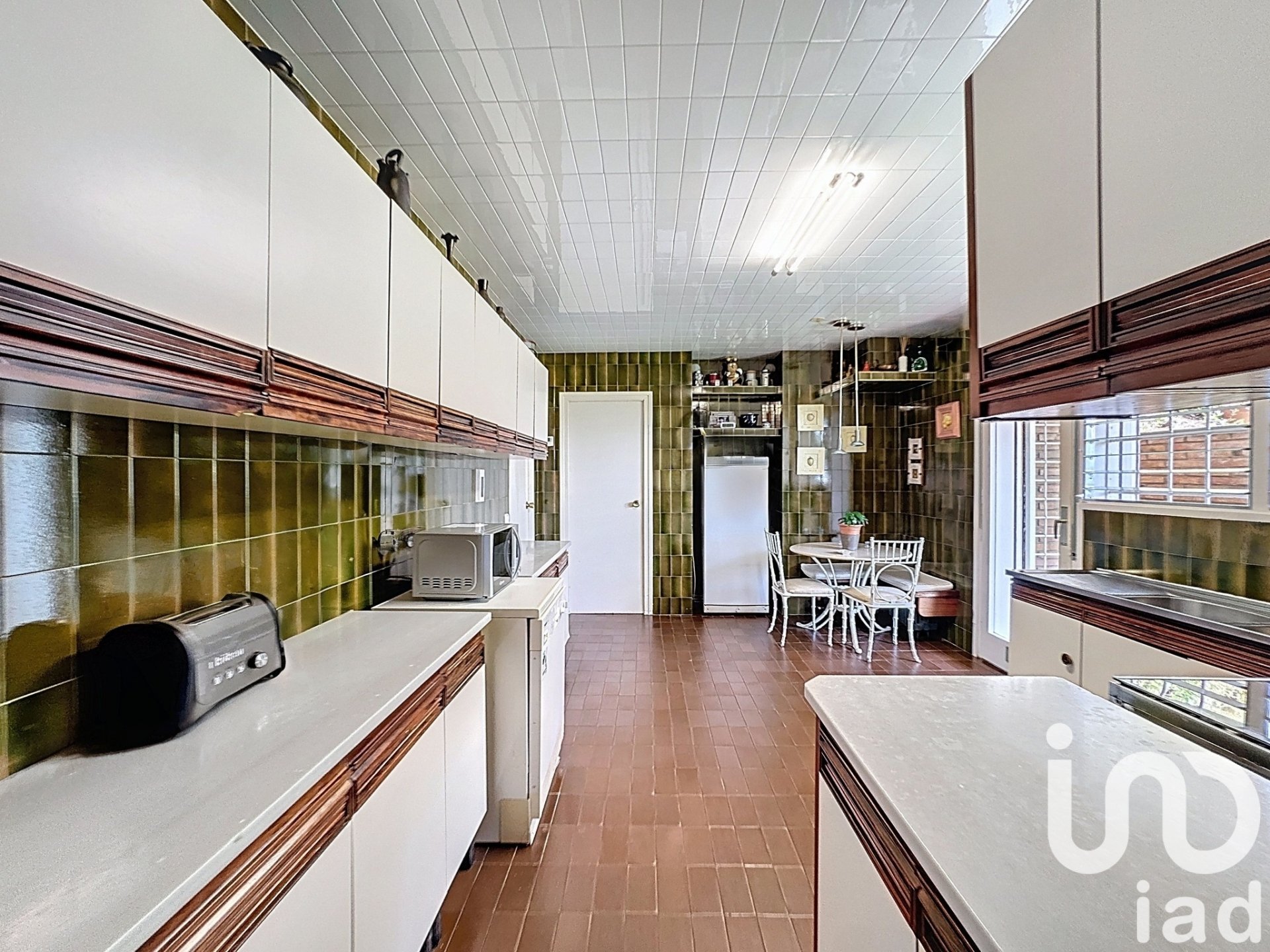 Hus i Cabrils, Barcelona, Spanien 4 sovrum, 350 kvm. Nr. 173308