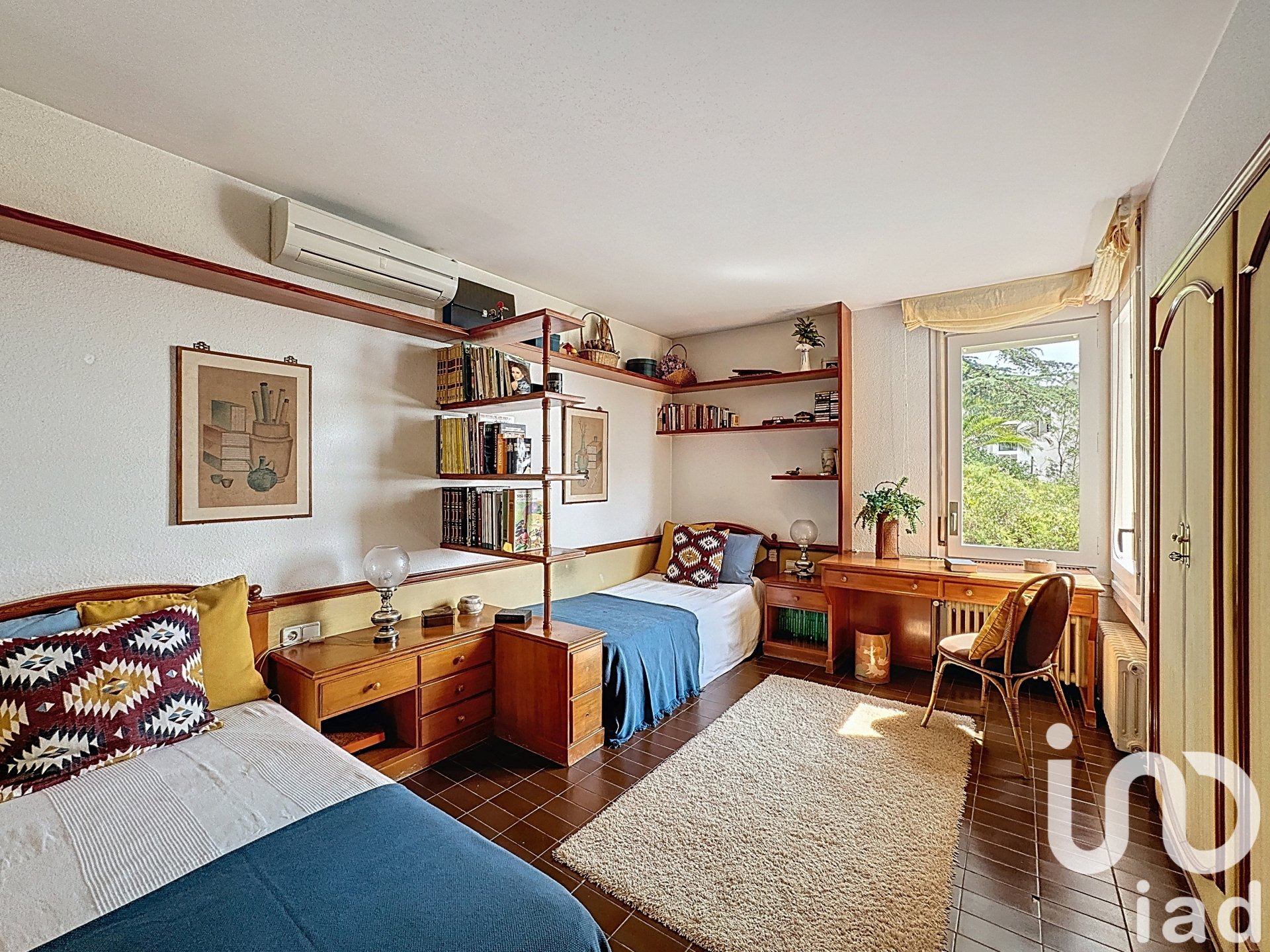 Hus i Cabrils, Barcelona, Spanien 4 sovrum, 350 kvm. Nr. 173308