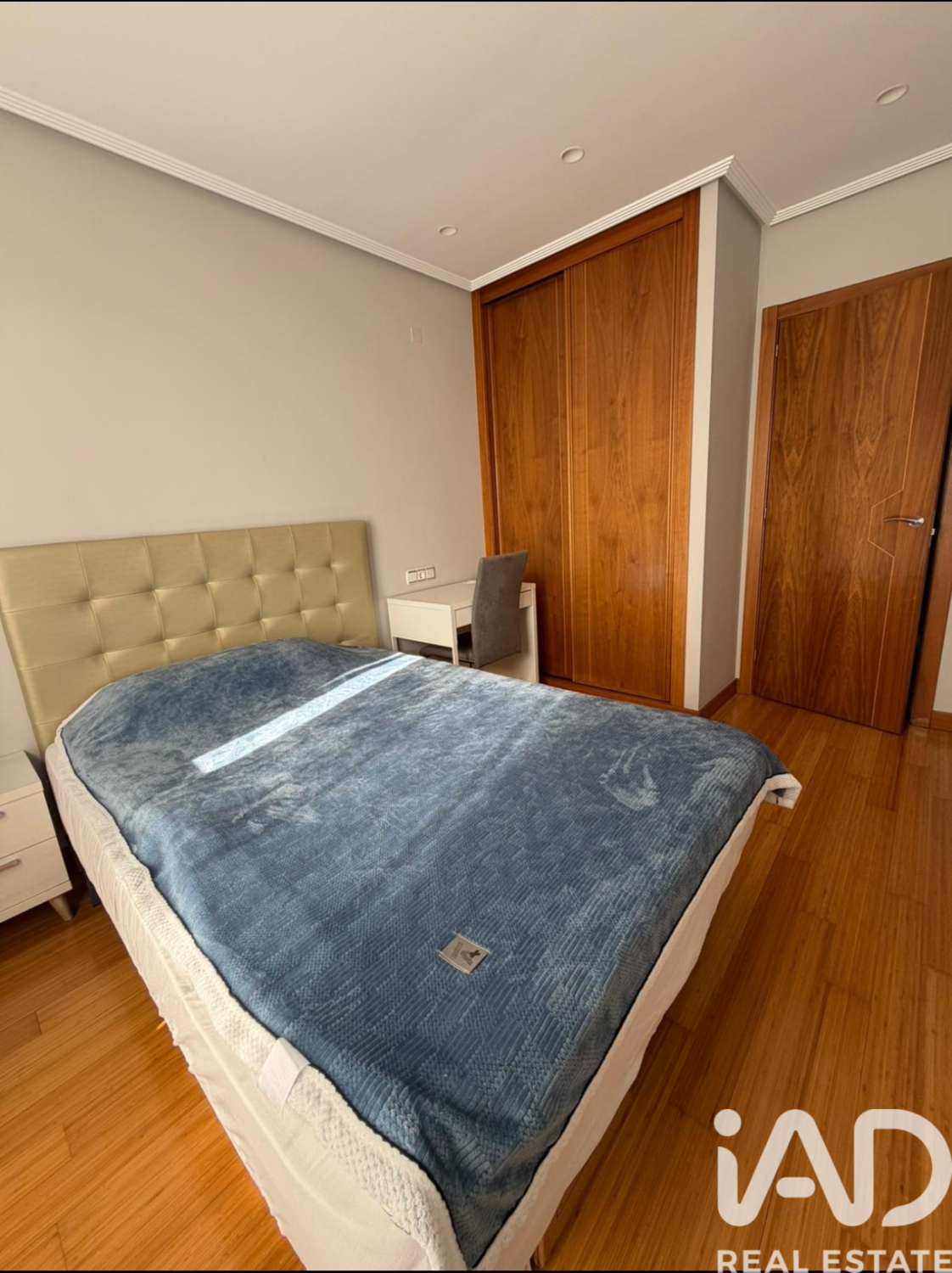Apartment in Oviedo, Asturias, Spain 2 bedrooms, 69 sq.m. No. 173309