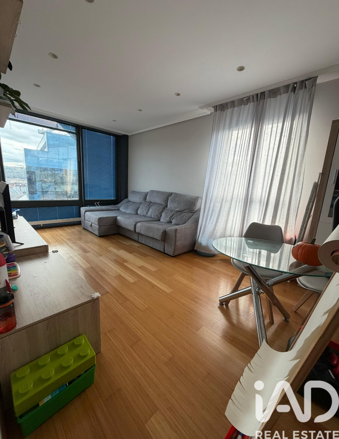 Apartment in Oviedo, Asturias, Spain 2 bedrooms, 69 sq.m. No. 173309