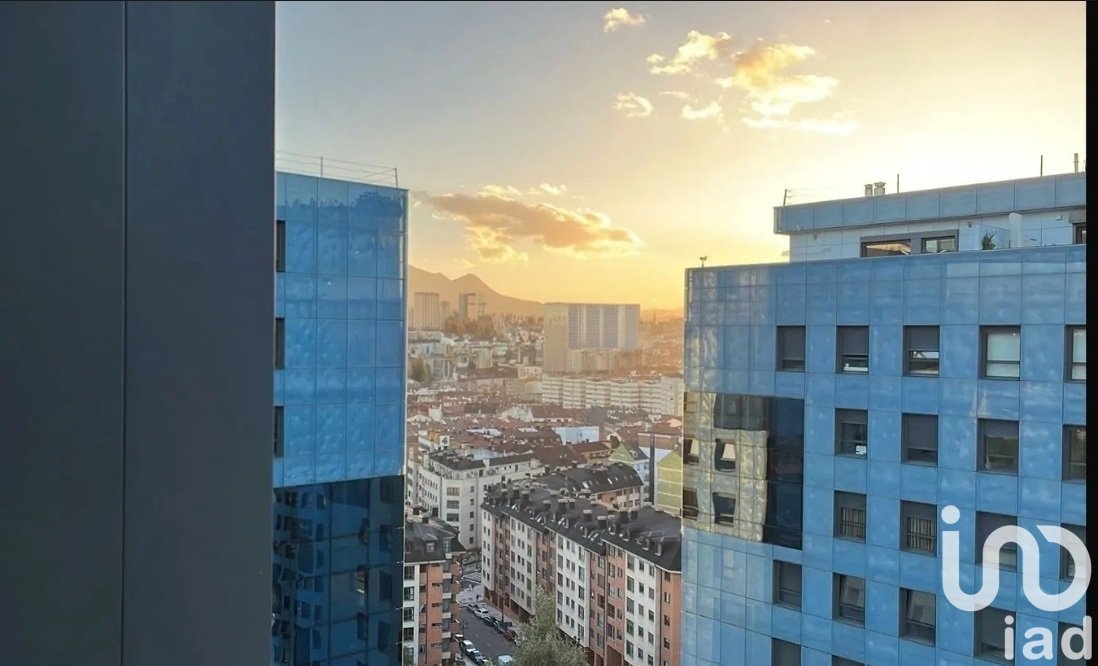 Apartment in Oviedo, Asturias, Spain 2 bedrooms, 69 sq.m. No. 173309