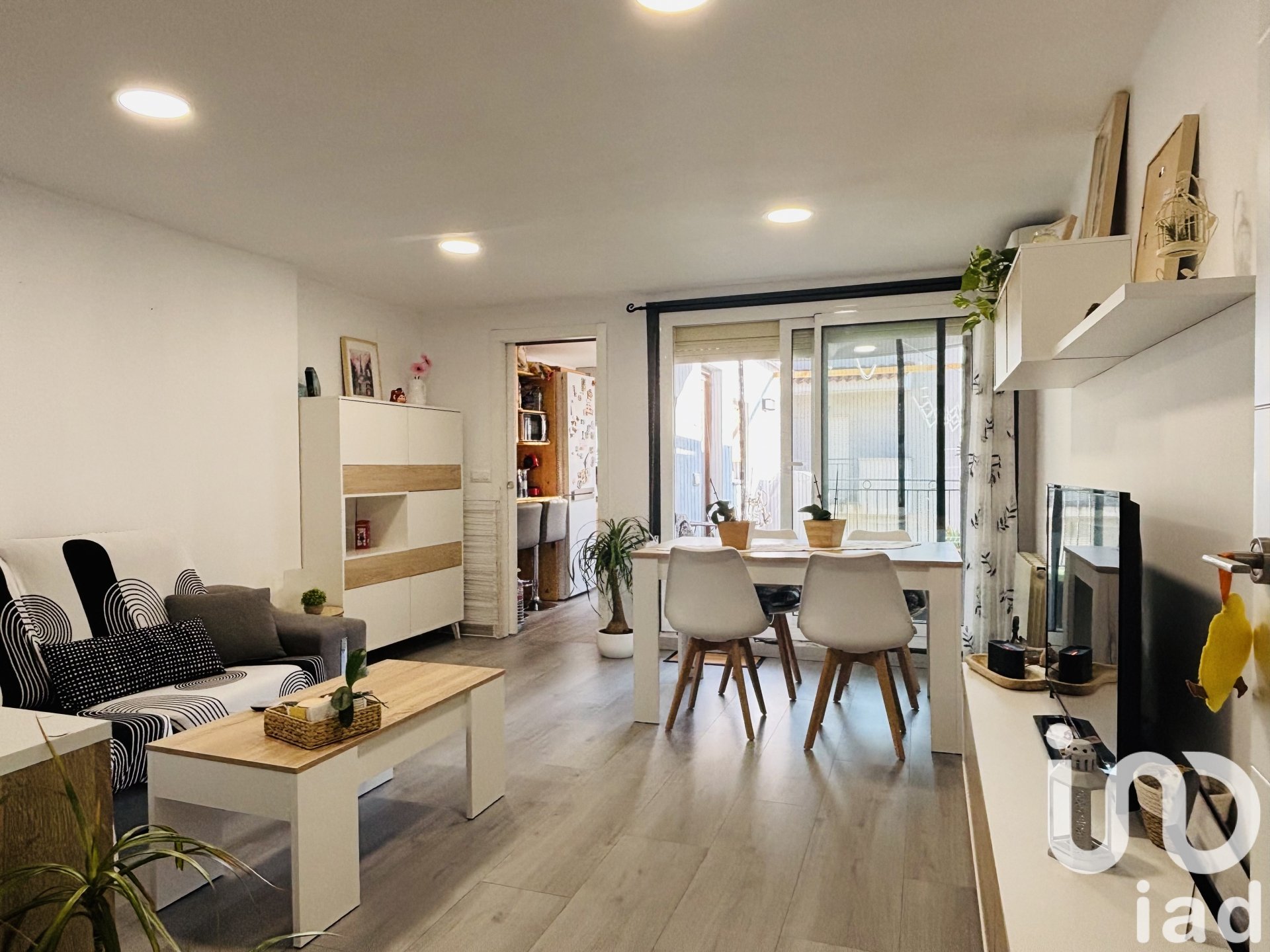 Townhouse in Les Borges Blanques, Lleida, Spain 5 bedrooms, 320 sq.m. No. 173313