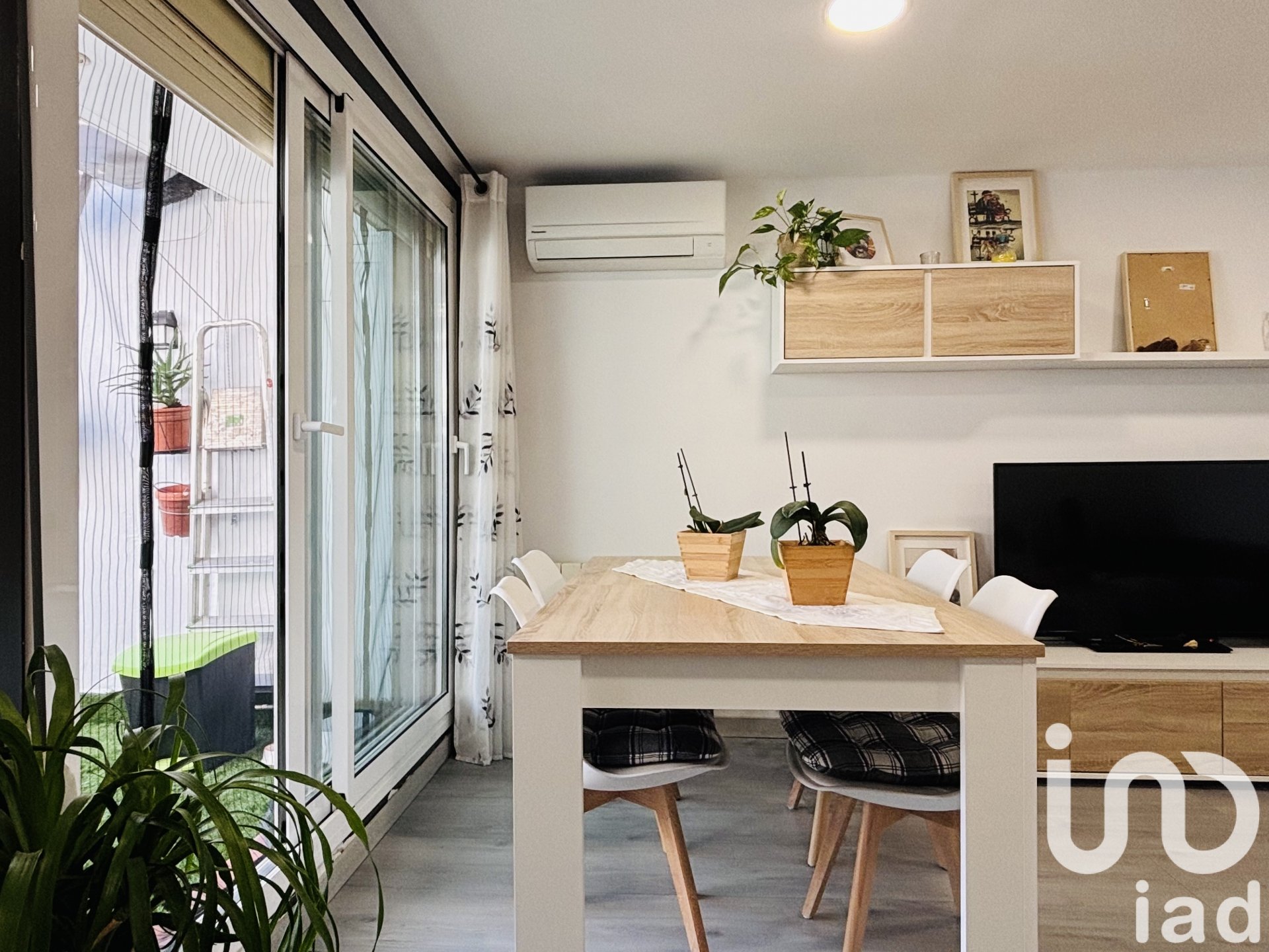 Townhouse in Les Borges Blanques, Lleida, Spain 5 bedrooms, 320 sq.m. No. 173313