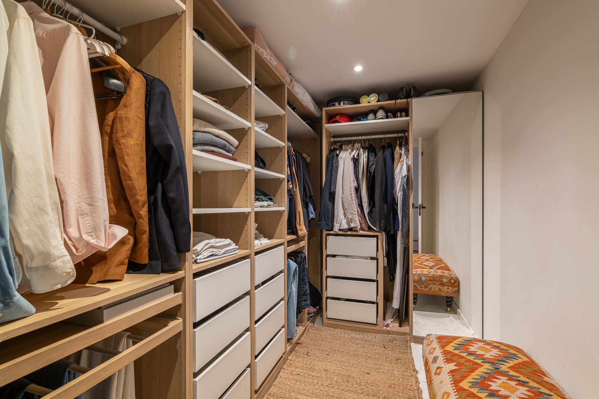 Apartment à Ciutat Vella, Barcelona, Espagne 3 chambres, 172 m2 No. 140577