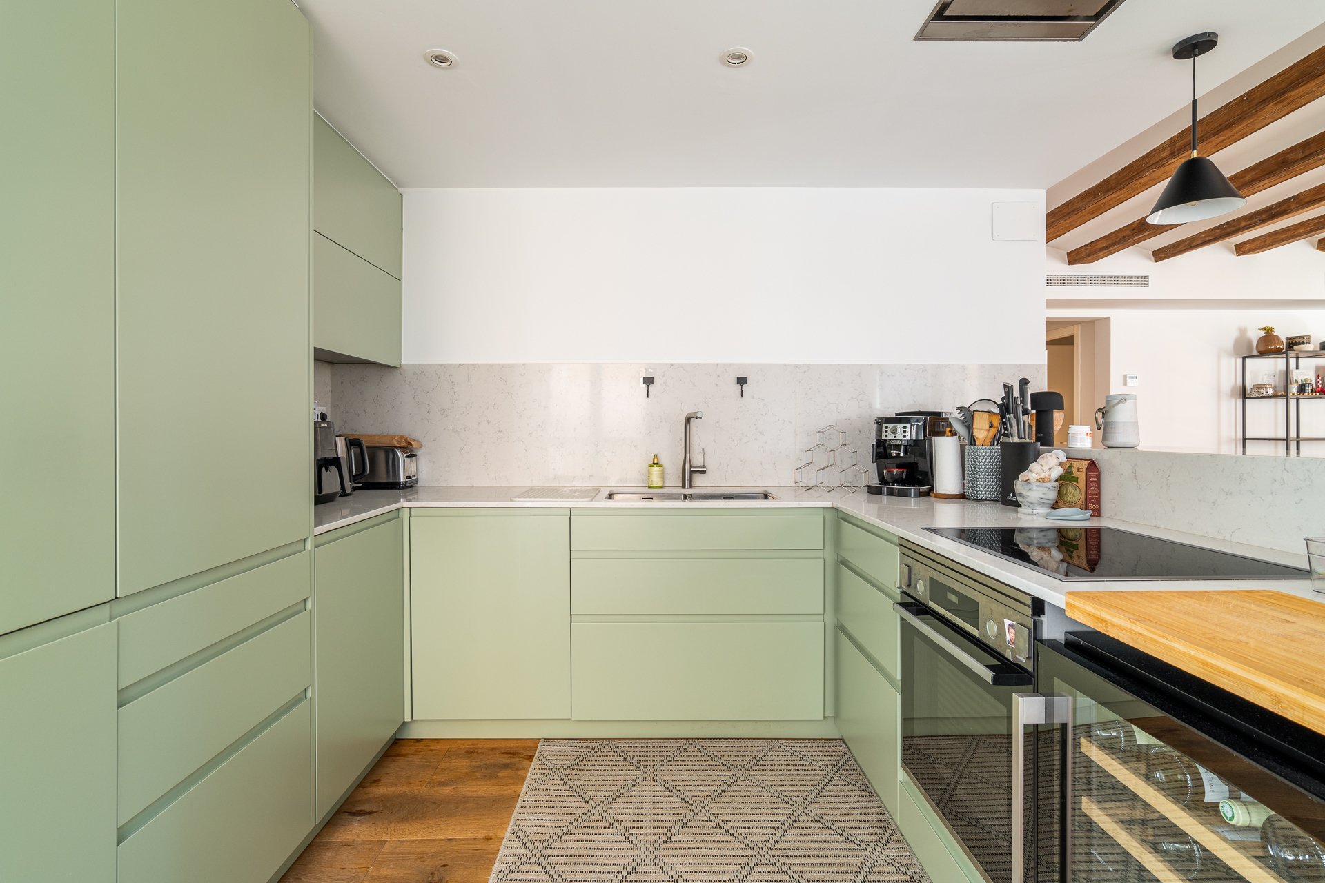 Apartment à Ciutat Vella, Barcelona, Espagne 3 chambres, 172 m2 No. 140577