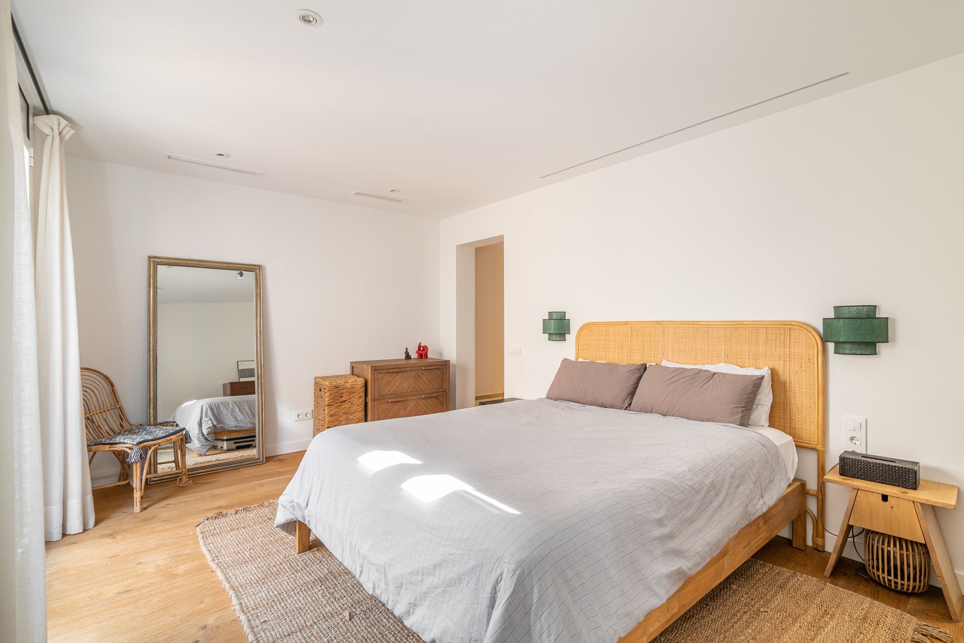 Apartment à Ciutat Vella, Barcelona, Espagne 3 chambres, 172 m2 No. 140577