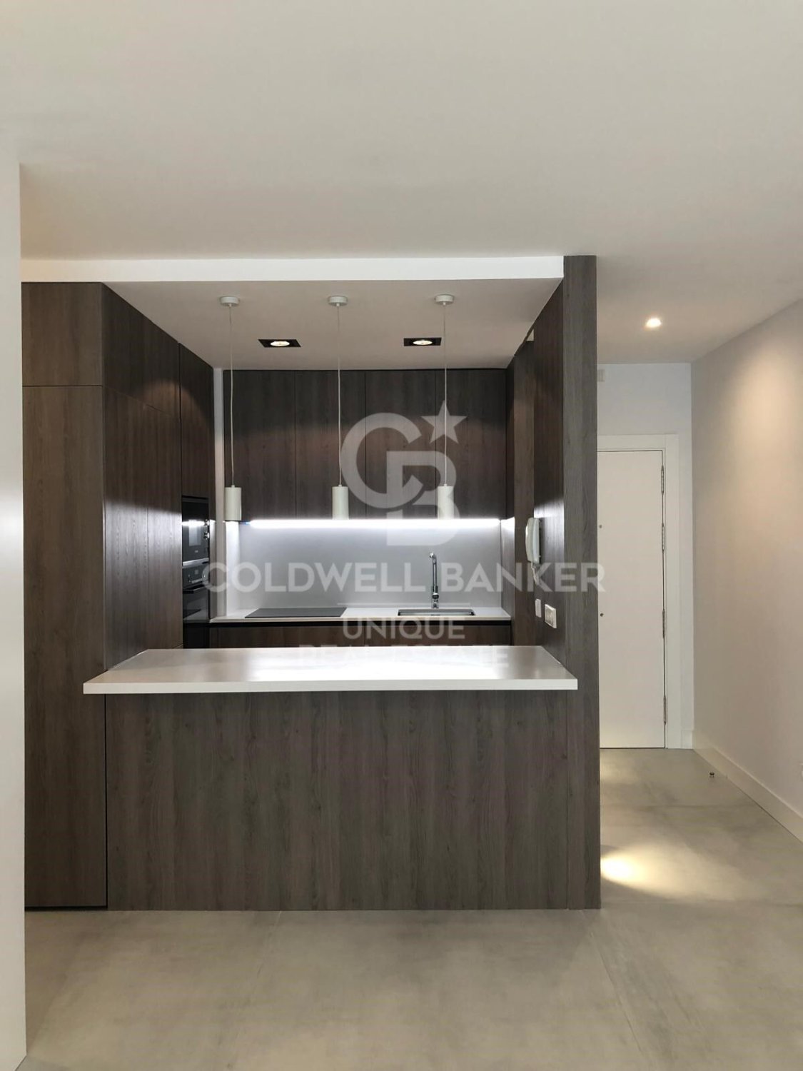 Apartment à Madrid, Espagne 2 chambres, 84 m2 No. 178585