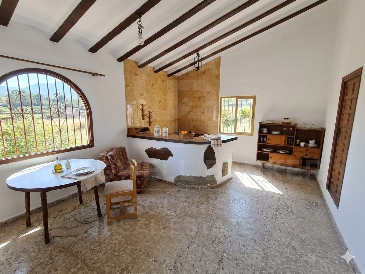 Hus i Benissa, Alicante, Spanien 4 sovrum, 500 kvm. Nr. 178583