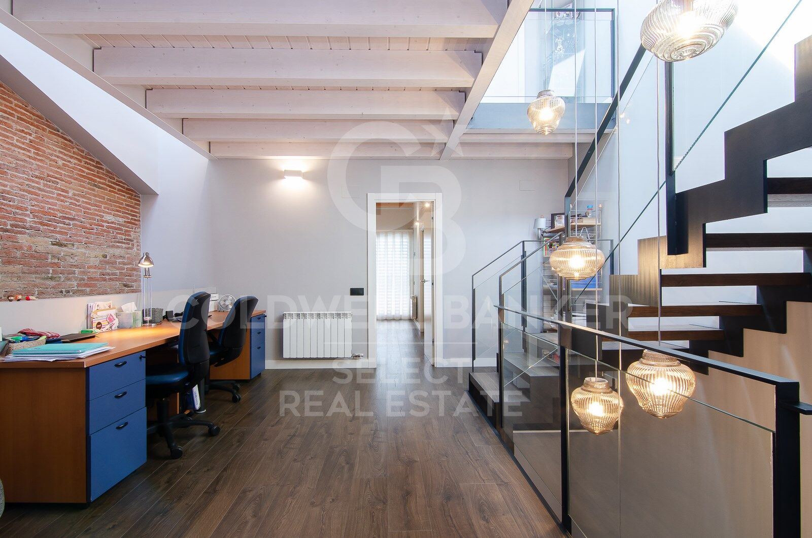 Hus i Sabadell, Barcelona, Spanien 3 sovrum, 347 kvm. Nr. 178584