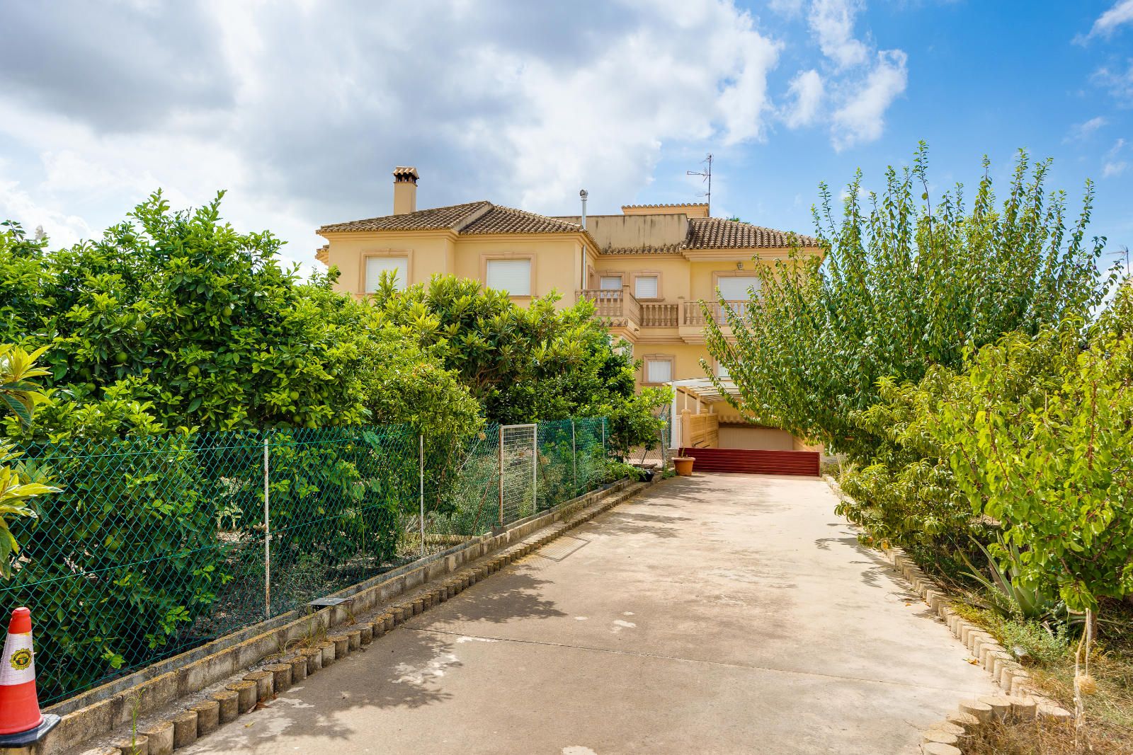 Villa i Hurchillo, Alicante, Spanien 7 sovrum, 737 kvm. Nr. 114635