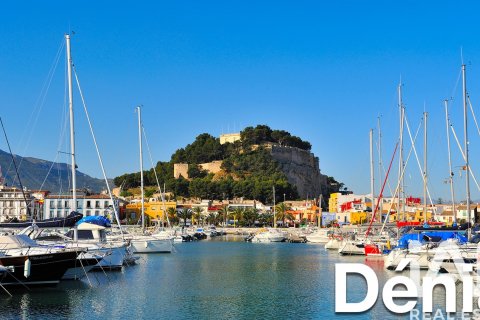 Lägenhet i Denia, Alicante, Spanien 2 sovrum, 138 kvm. Nr. 195858