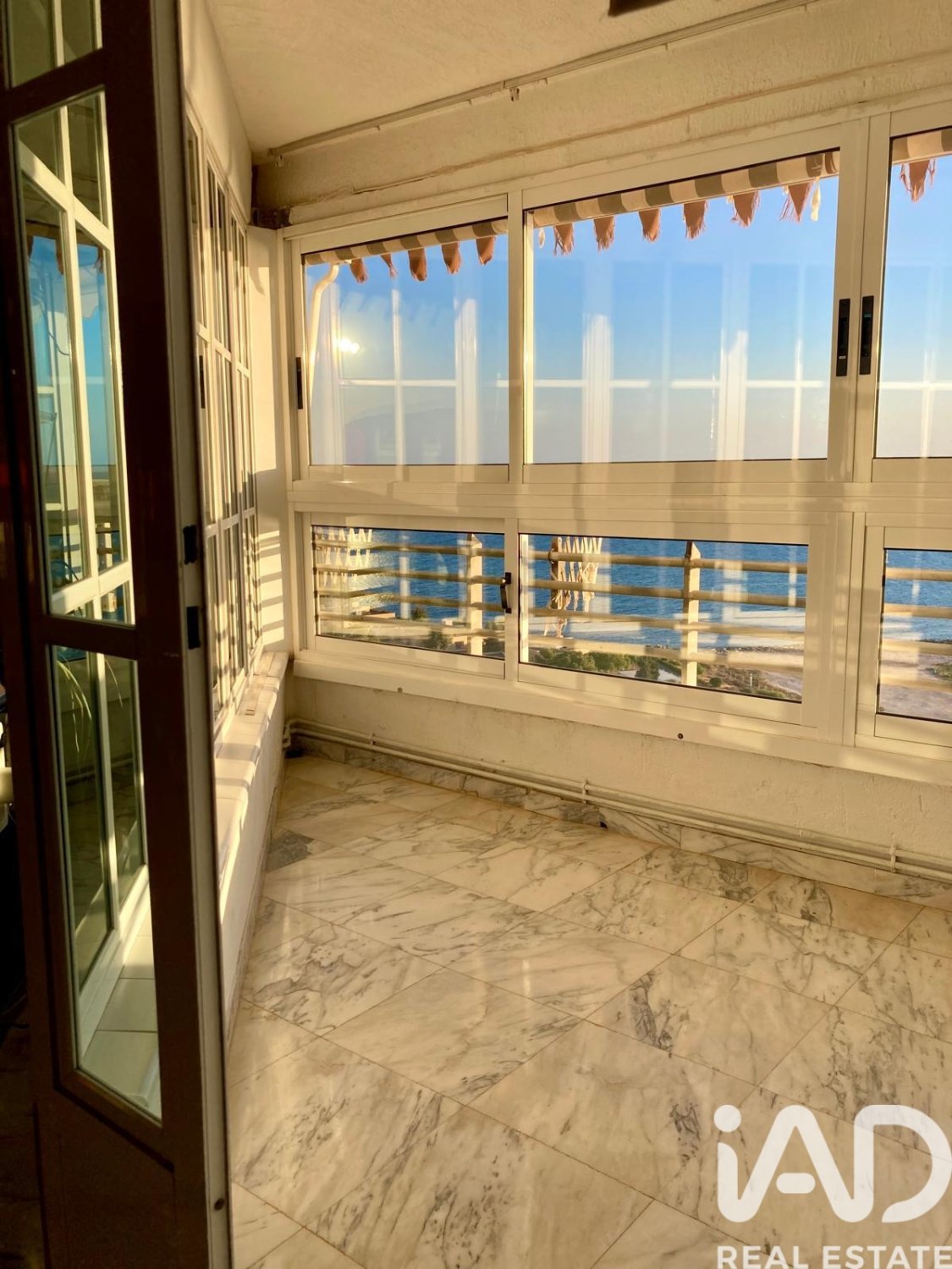Huoneisto Alicante, Espanja 3 makuuhuonetta, 152 m2 No. 195857