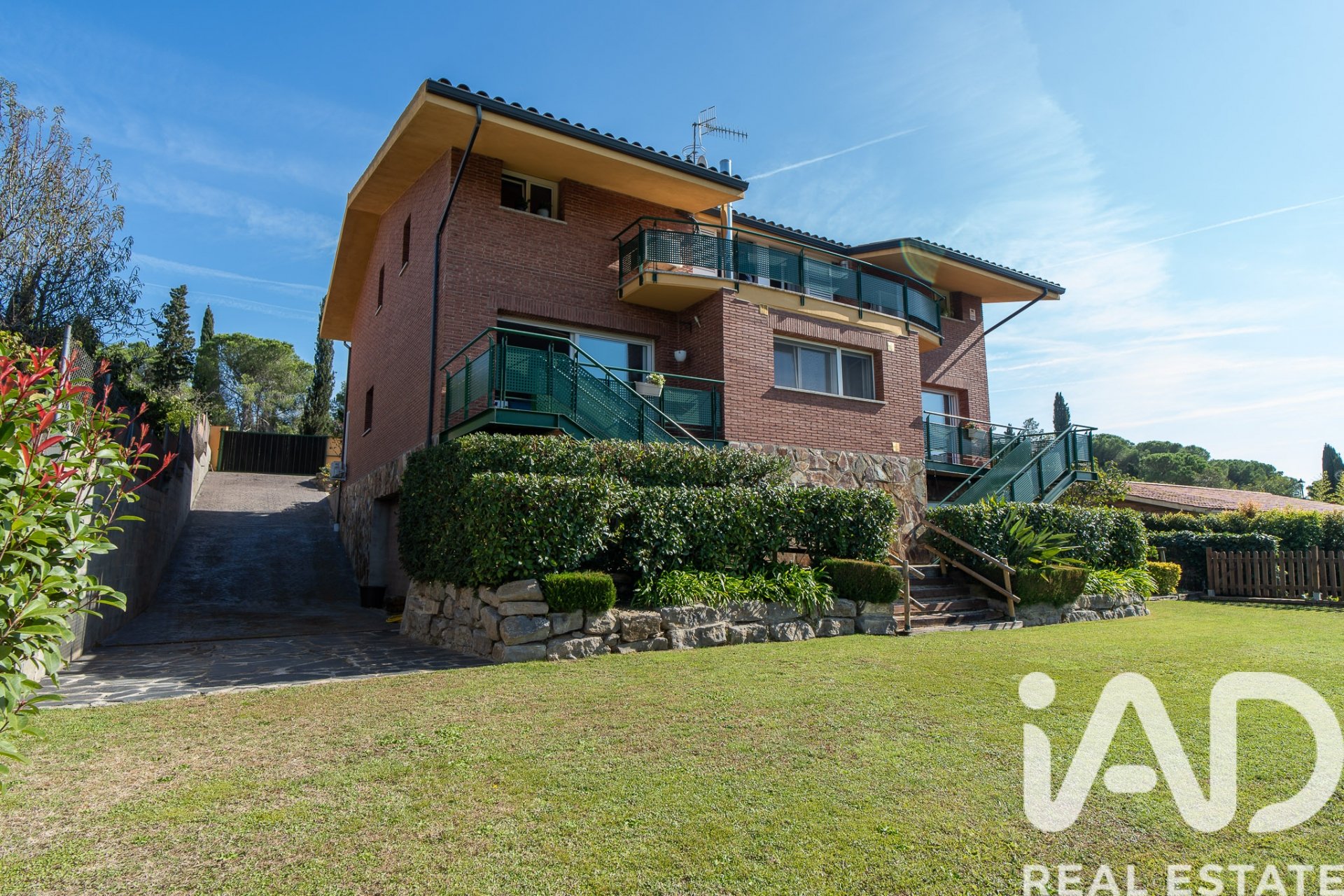 Talo Sant Vicenc De Montalt, Barcelona, Espanja 7 makuuhuonetta, 531 m2 No. 195860
