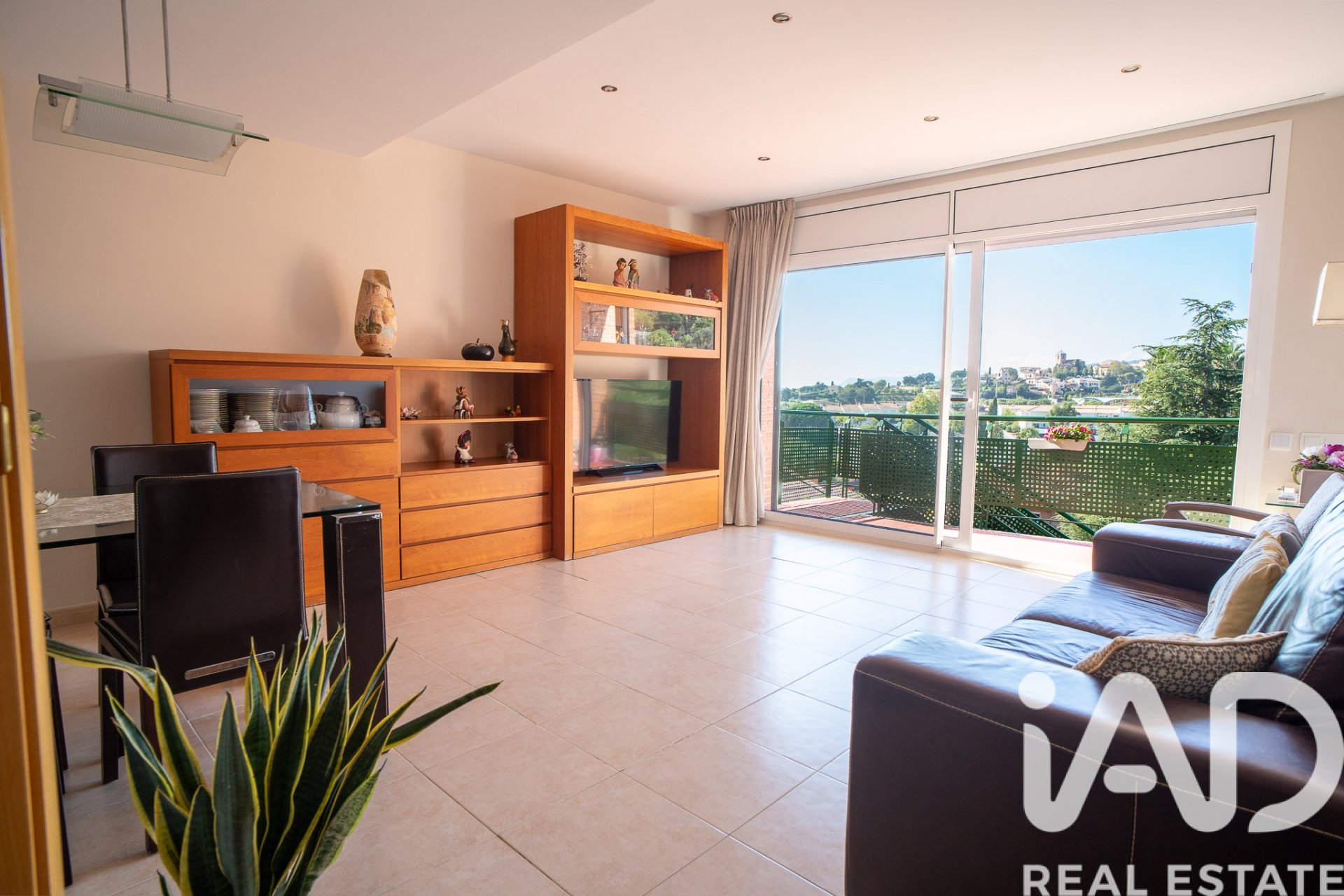 Talo Sant Vicenc De Montalt, Barcelona, Espanja 7 makuuhuonetta, 531 m2 No. 195860