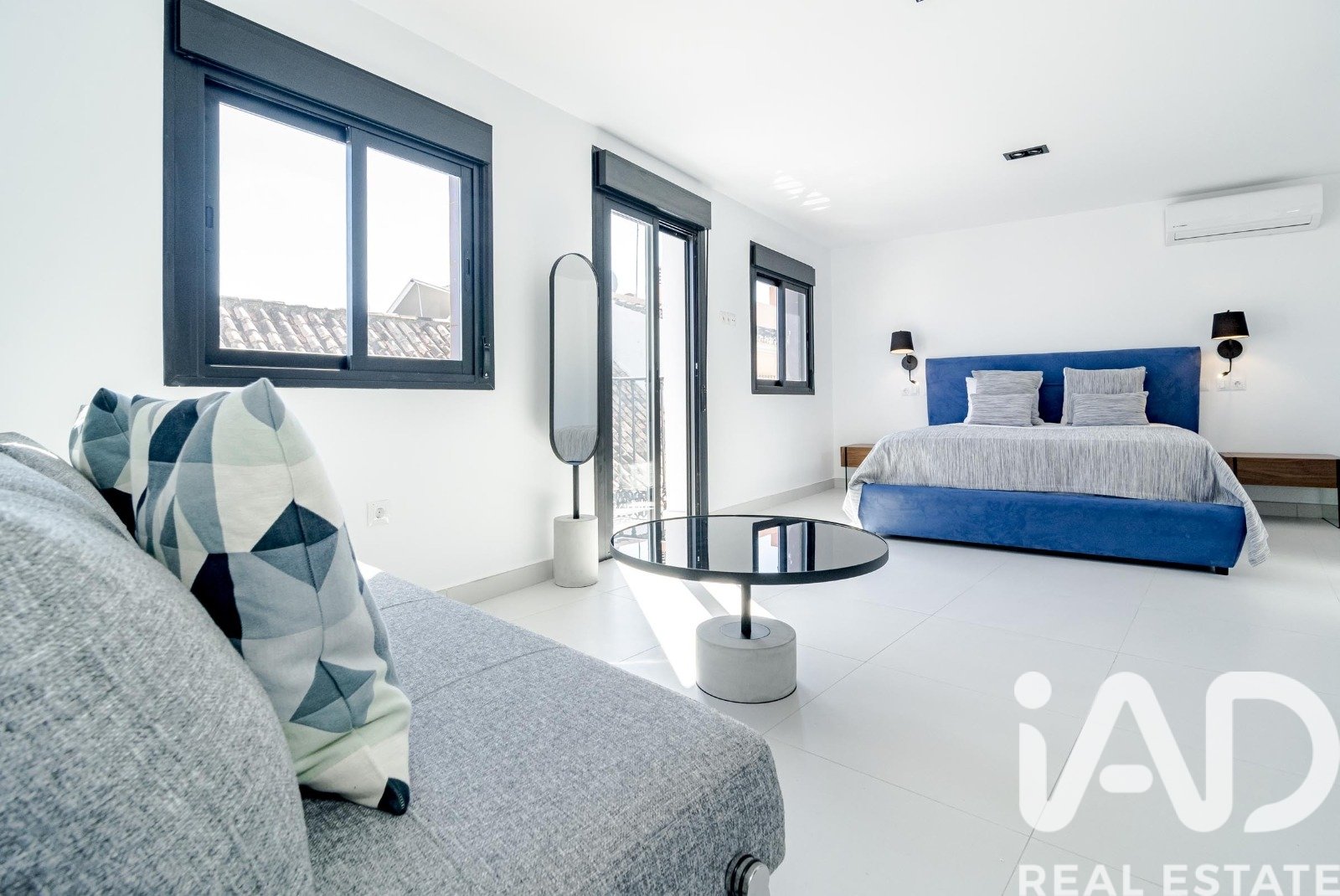 Villa a Estepona, Malaga, Spagna 4 camere da letto, 260 mq. N° 195863