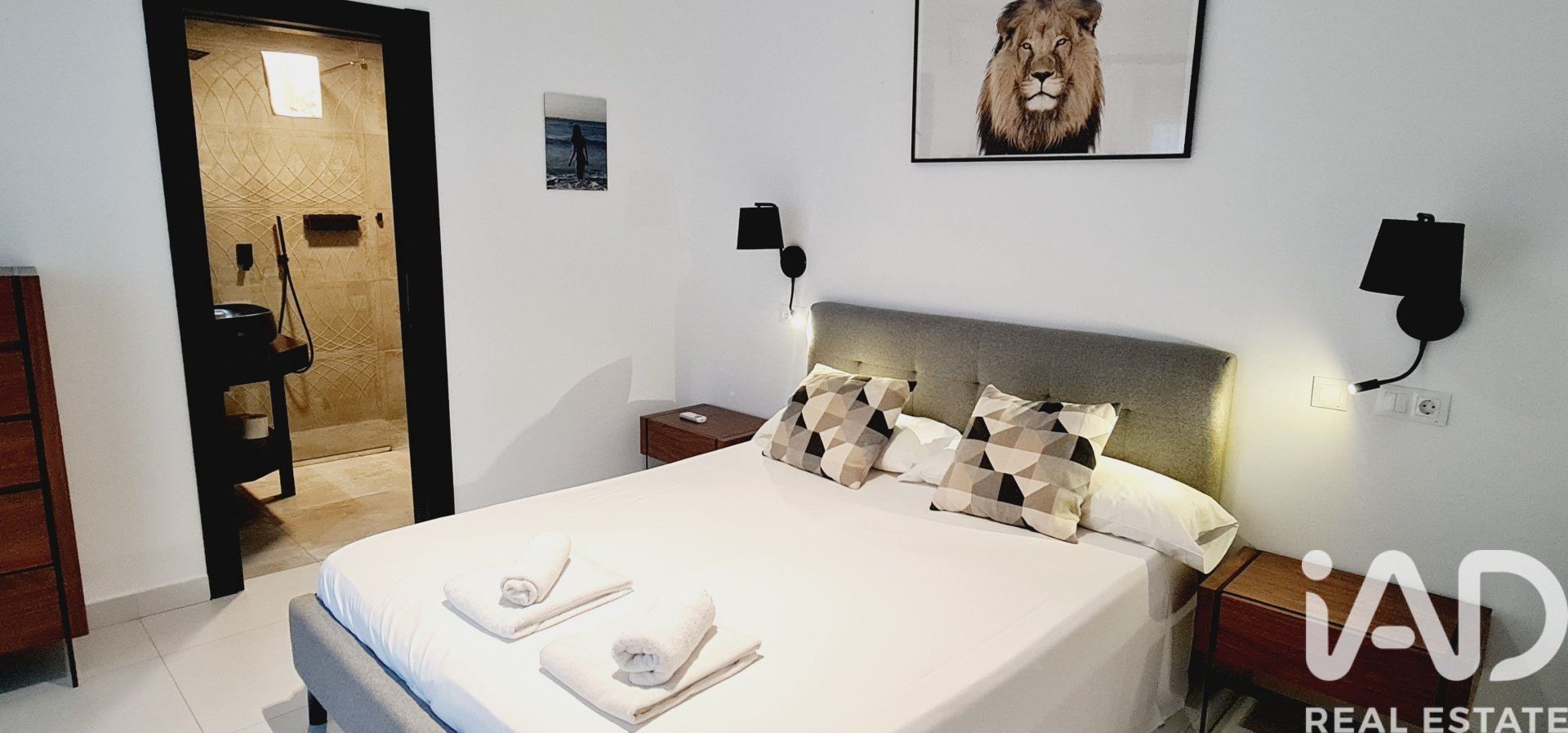 Villa a Estepona, Malaga, Spagna 4 camere da letto, 260 mq. N° 195863