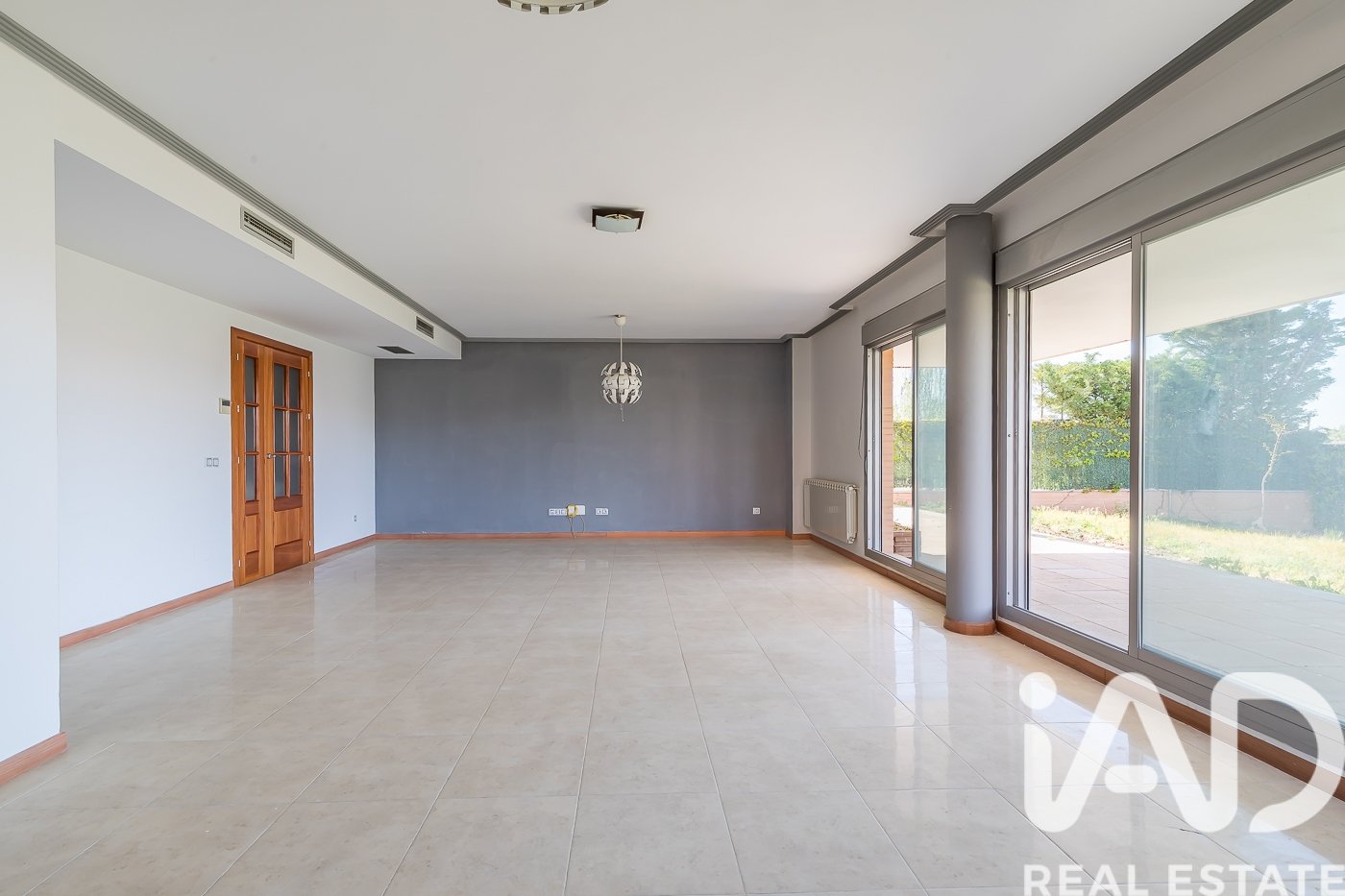 Сasa en Arroyomolinos, Madrid, España 5 dormitorios, 421 m2 No. 188081