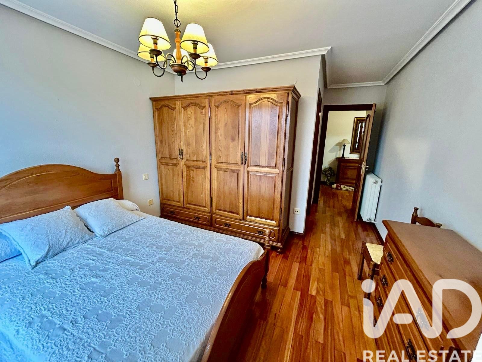 Apartment à La Baneza, Leon, Espagne 5 chambres, 174 m2 No. 185048