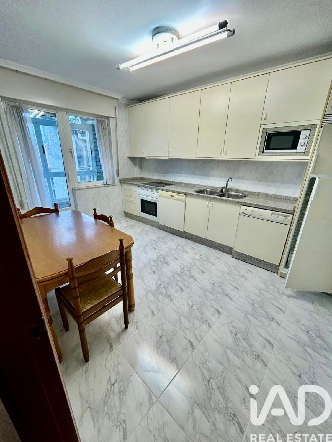 Apartment à La Baneza, Leon, Espagne 5 chambres, 174 m2 No. 185048