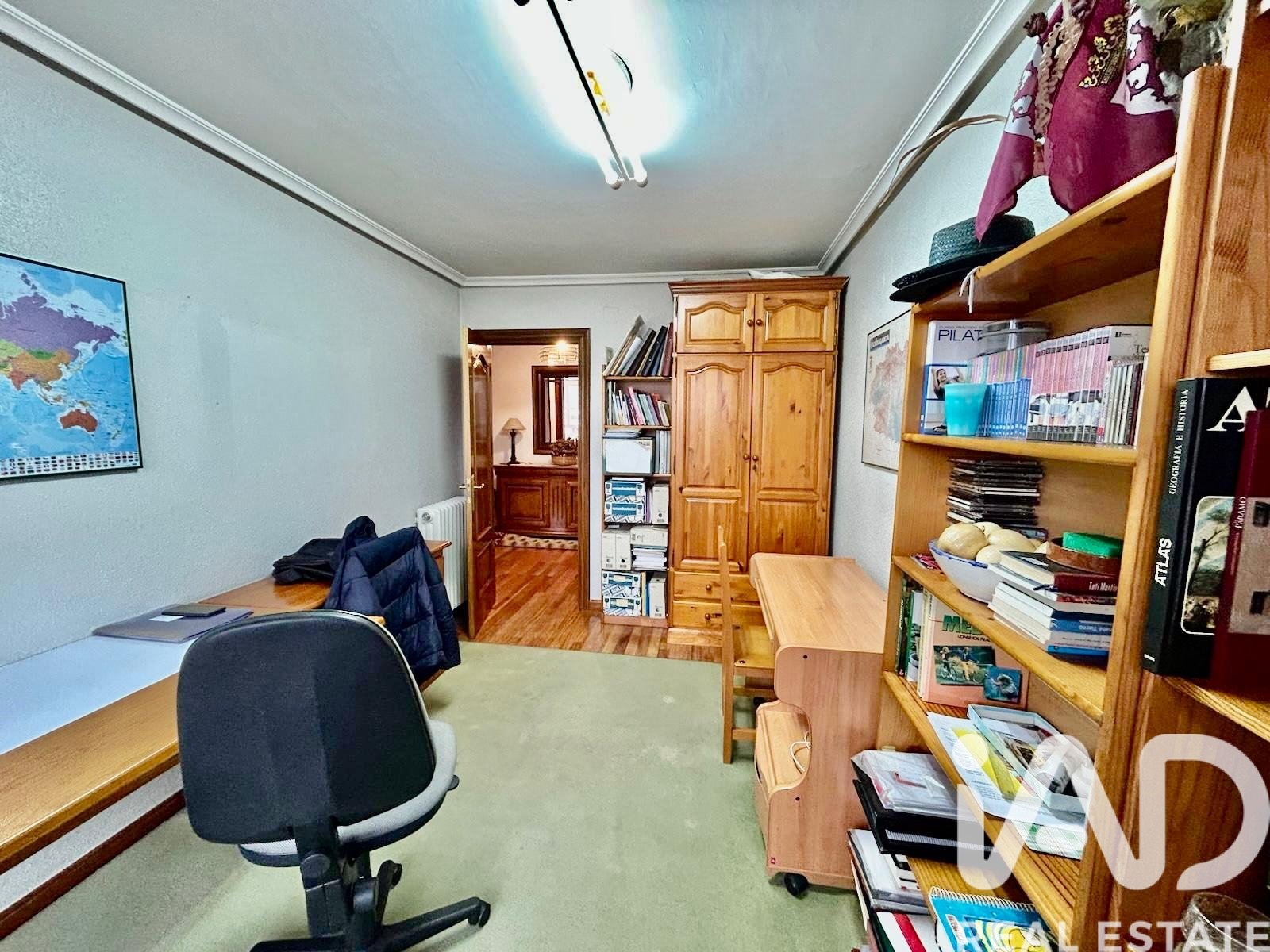 Apartment à La Baneza, Leon, Espagne 5 chambres, 174 m2 No. 185048