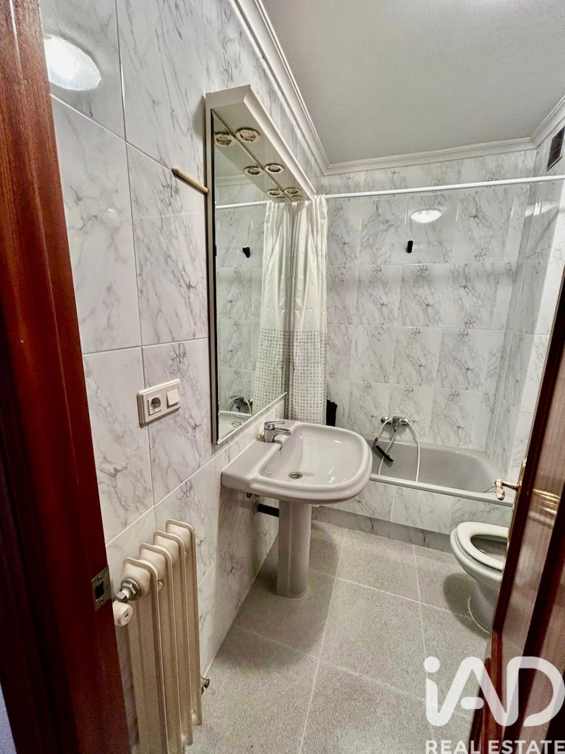 Apartment à La Baneza, Leon, Espagne 5 chambres, 174 m2 No. 185048