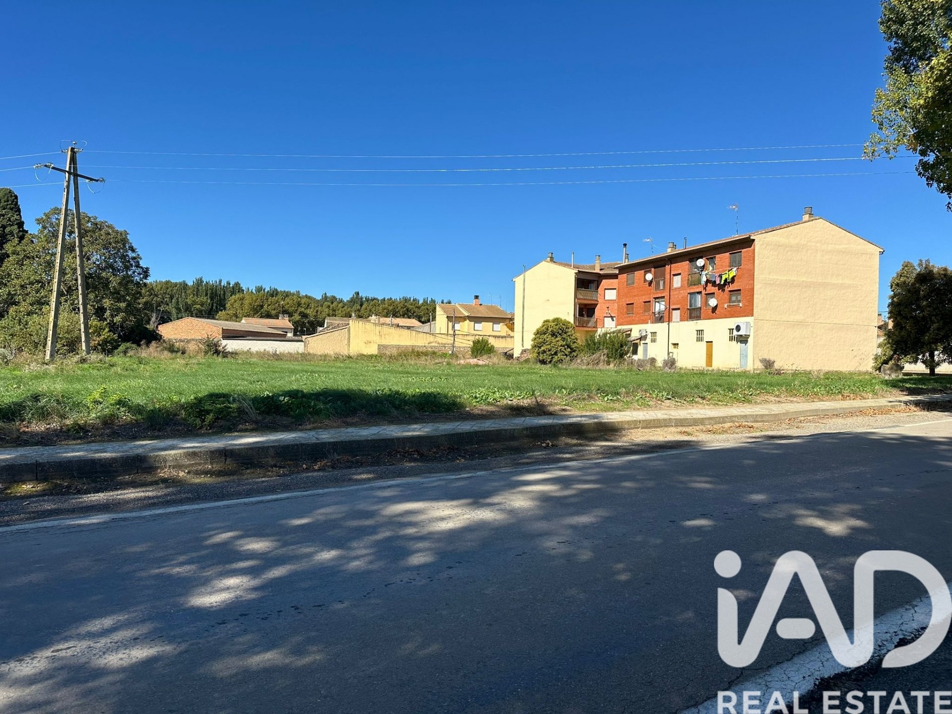 Land plot in Ejea de los Caballeros, Zaragoza, Spain 2356 sq.m. No. 185054