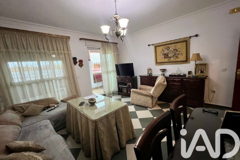 Apartment in Lepe, Huelva, Spain 3 bedrooms, 109 sq.m. No. 185052