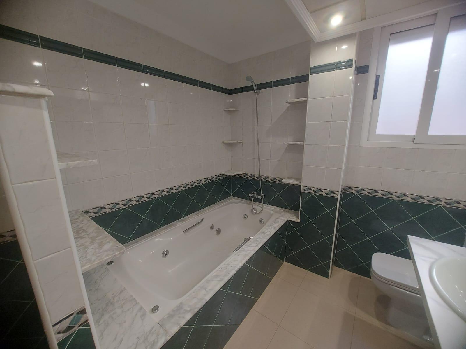 Komerciāls īpašums Orihuela, Alicante, Spānijā 3 istabas, 132 m2 Nr. 168768