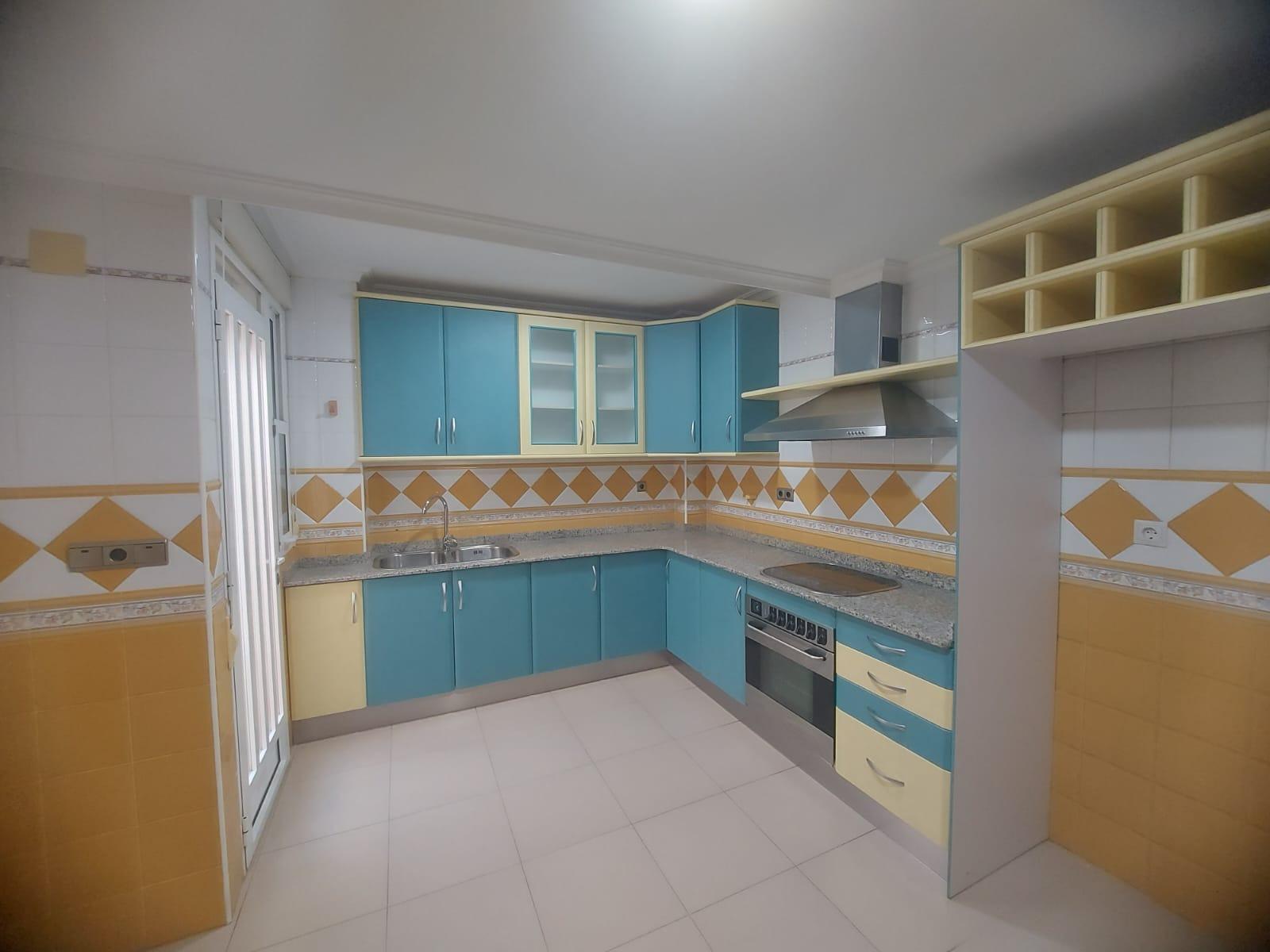 Komerciāls īpašums Orihuela, Alicante, Spānijā 3 istabas, 132 m2 Nr. 168768