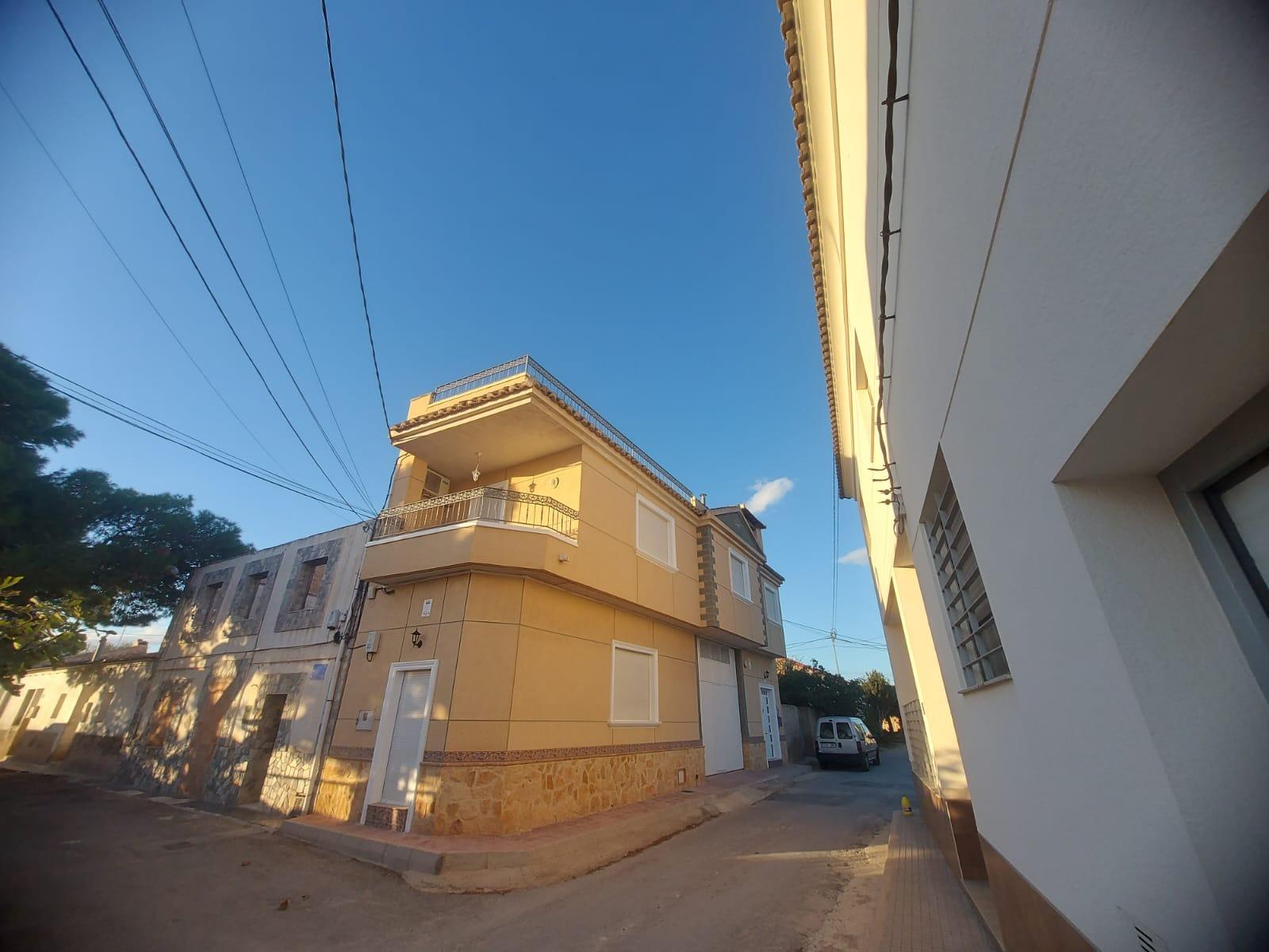 Komerciāls īpašums Orihuela, Alicante, Spānijā 3 istabas, 132 m2 Nr. 168768